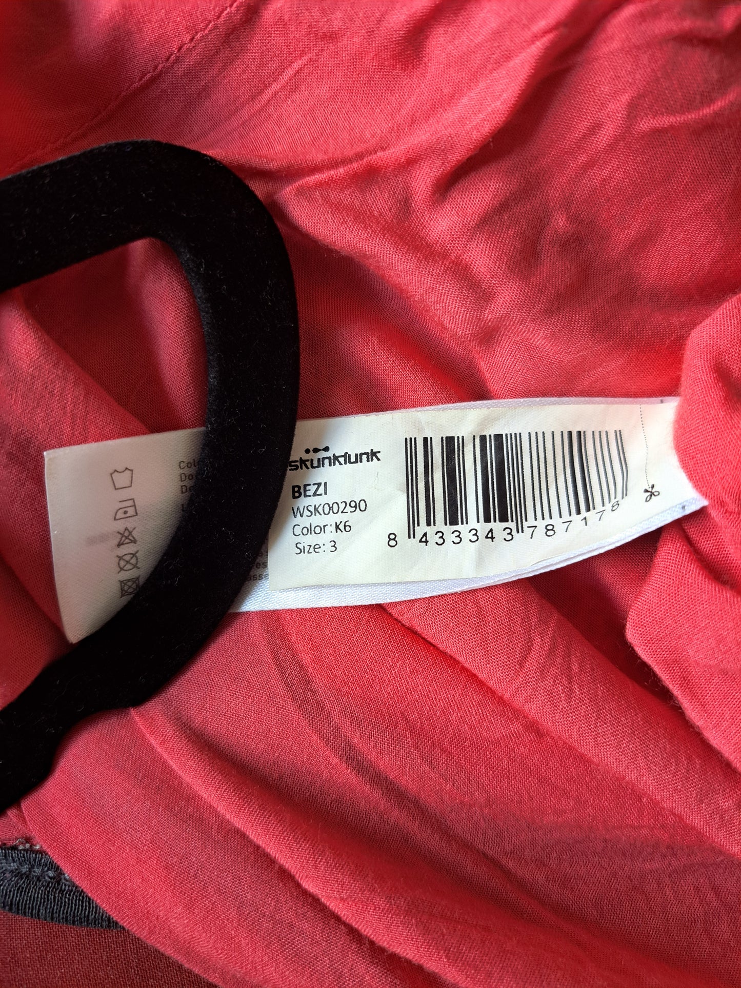 Asymmetrical long skirt