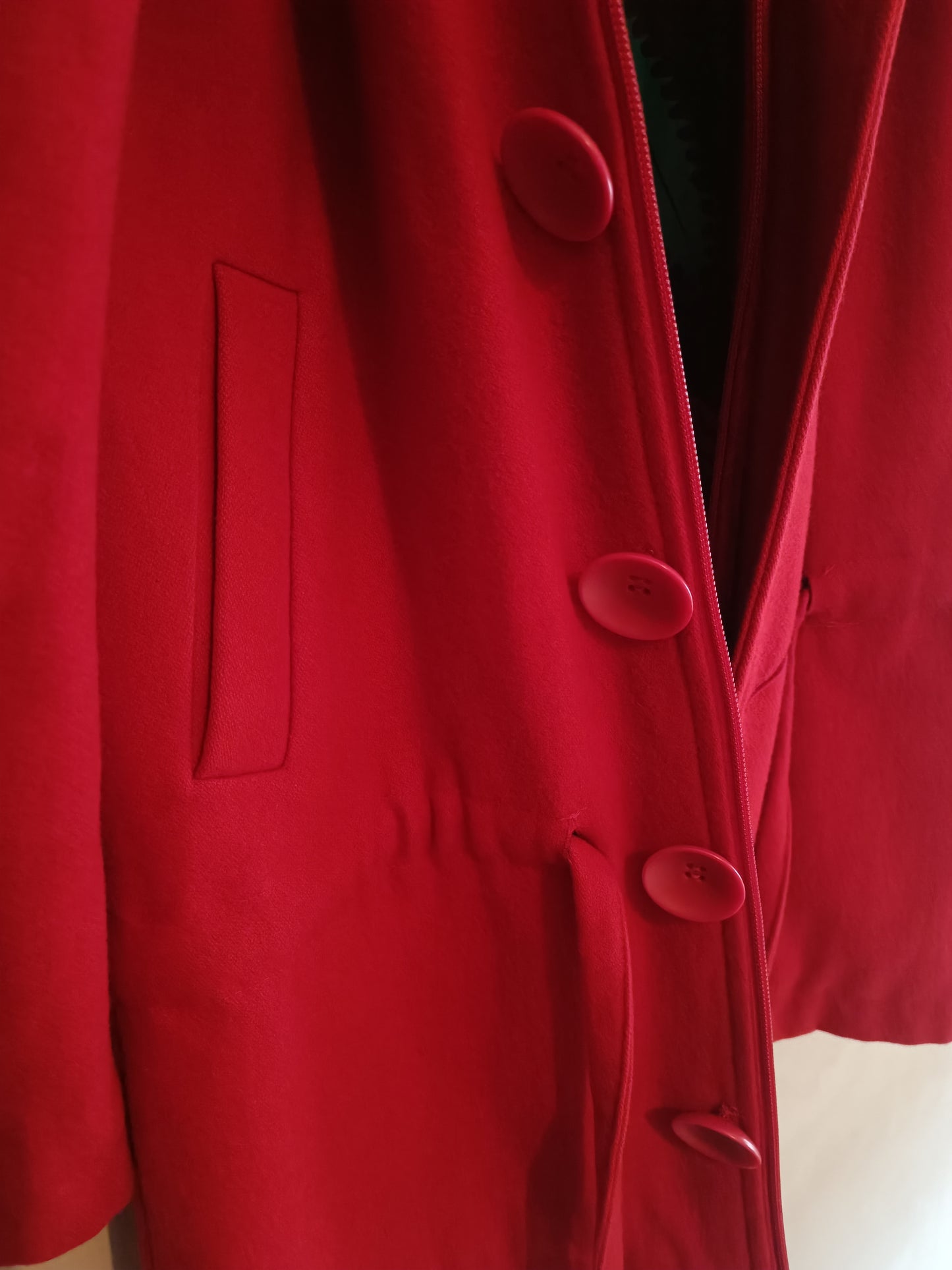 Abrigo rojo