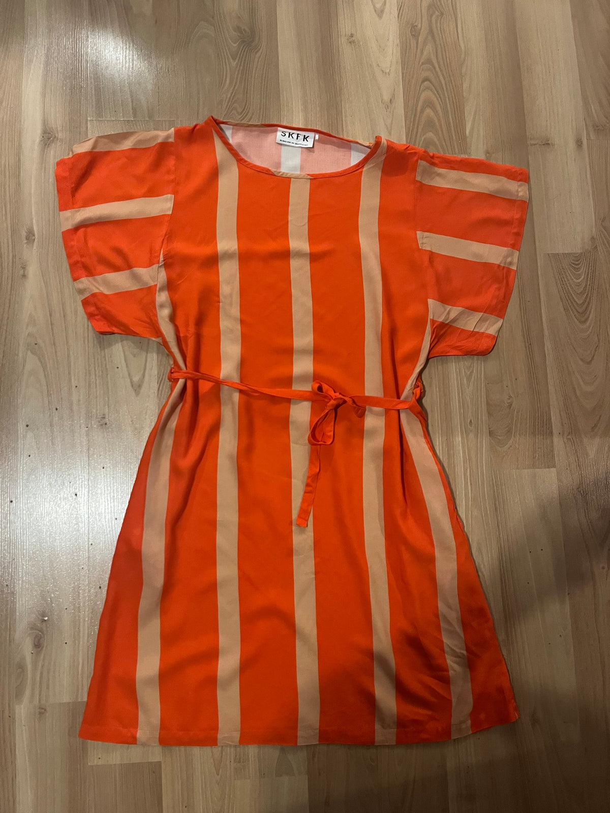 ROBE LAÏDE