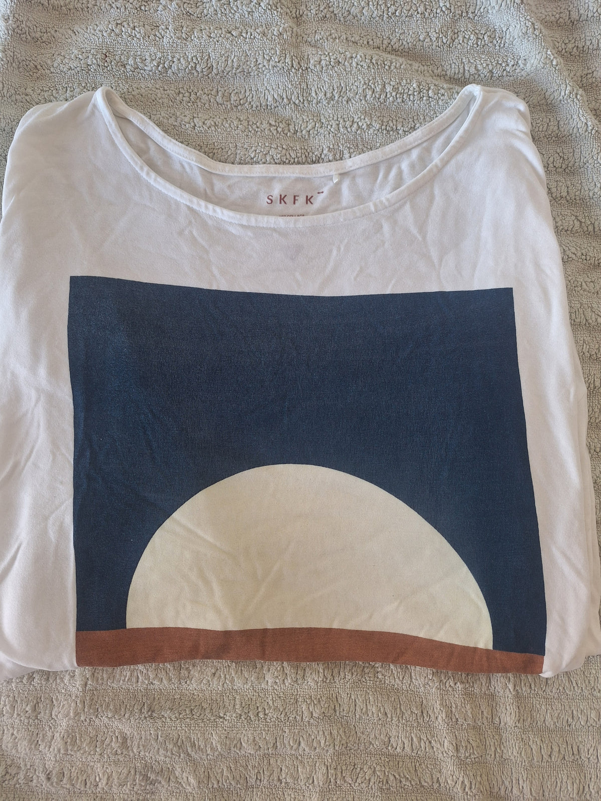 T-SHIRT AINARE