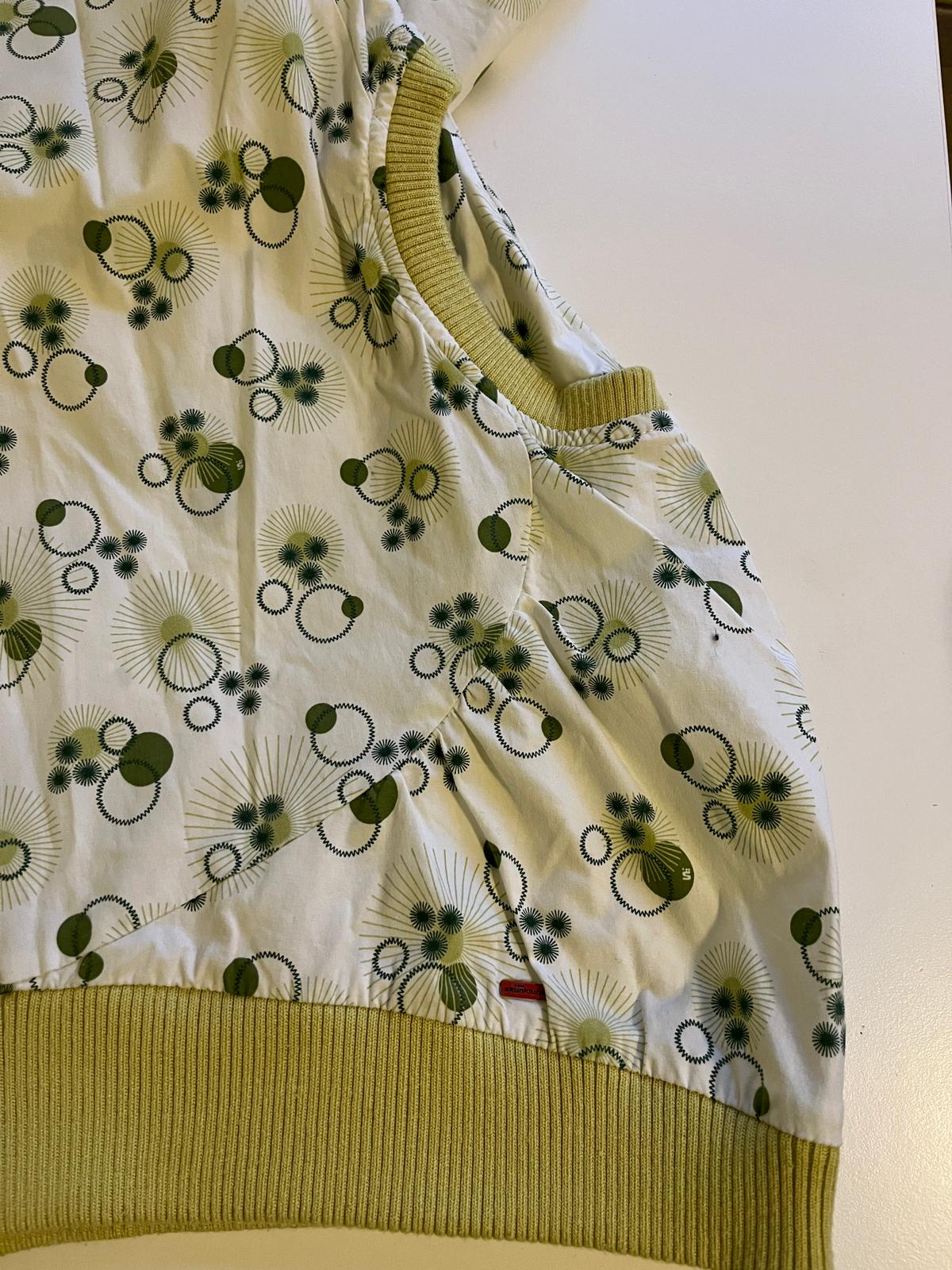 Vestido de verano blanco y verde