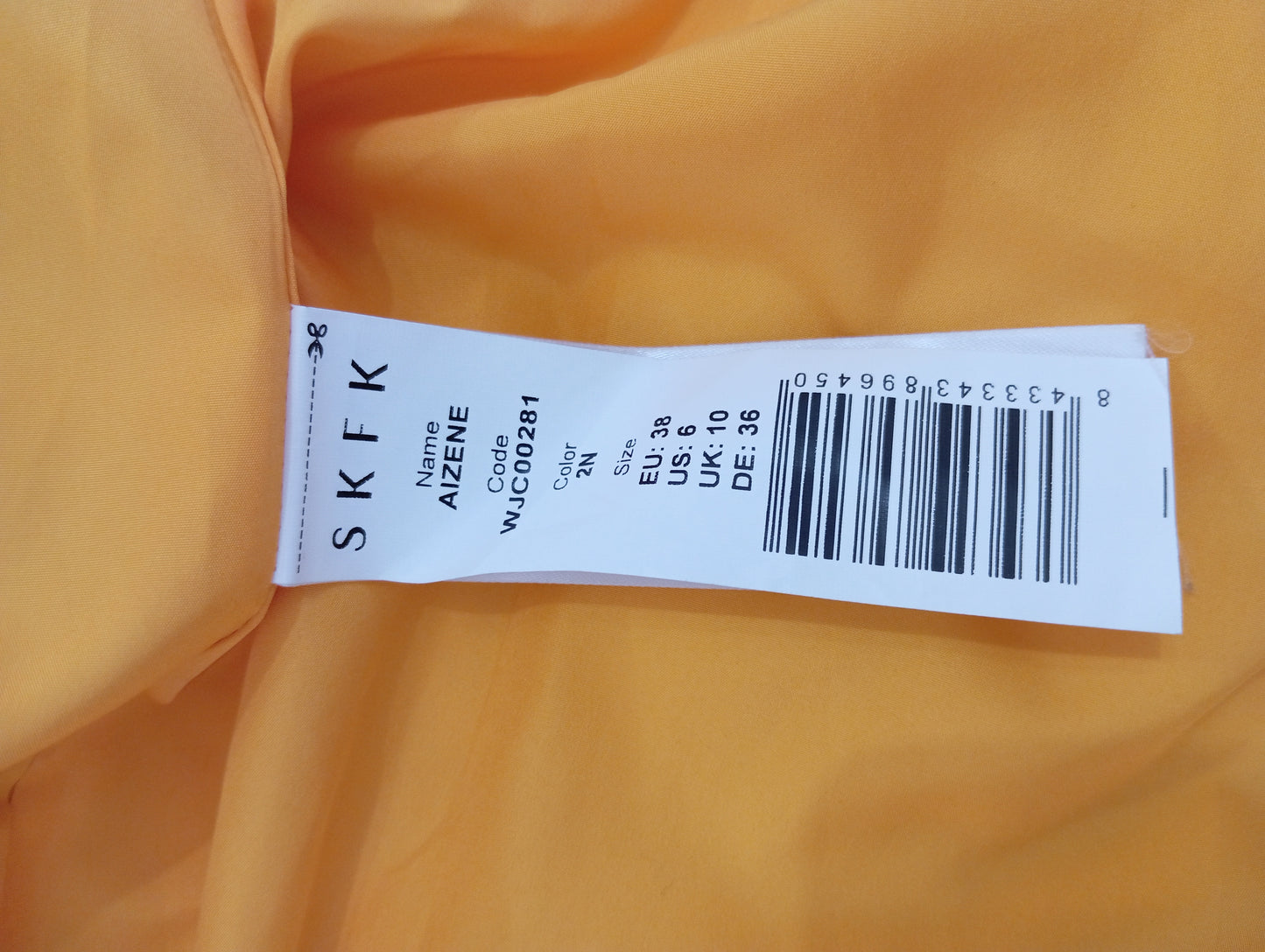 CHAQUETA DE MUJER AIZENE