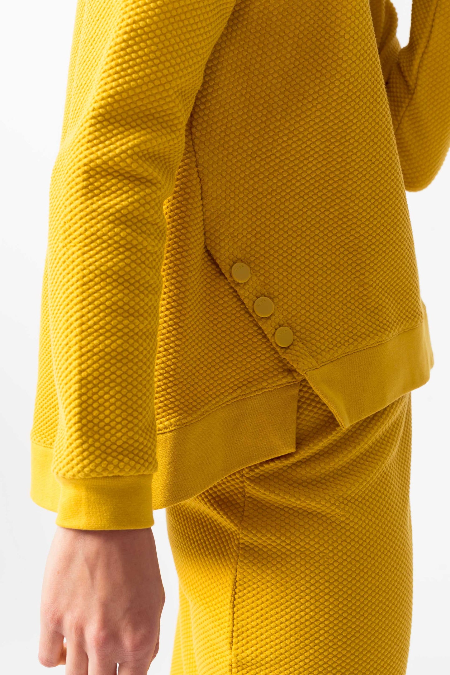 EKILORE WOMEN SWEATER