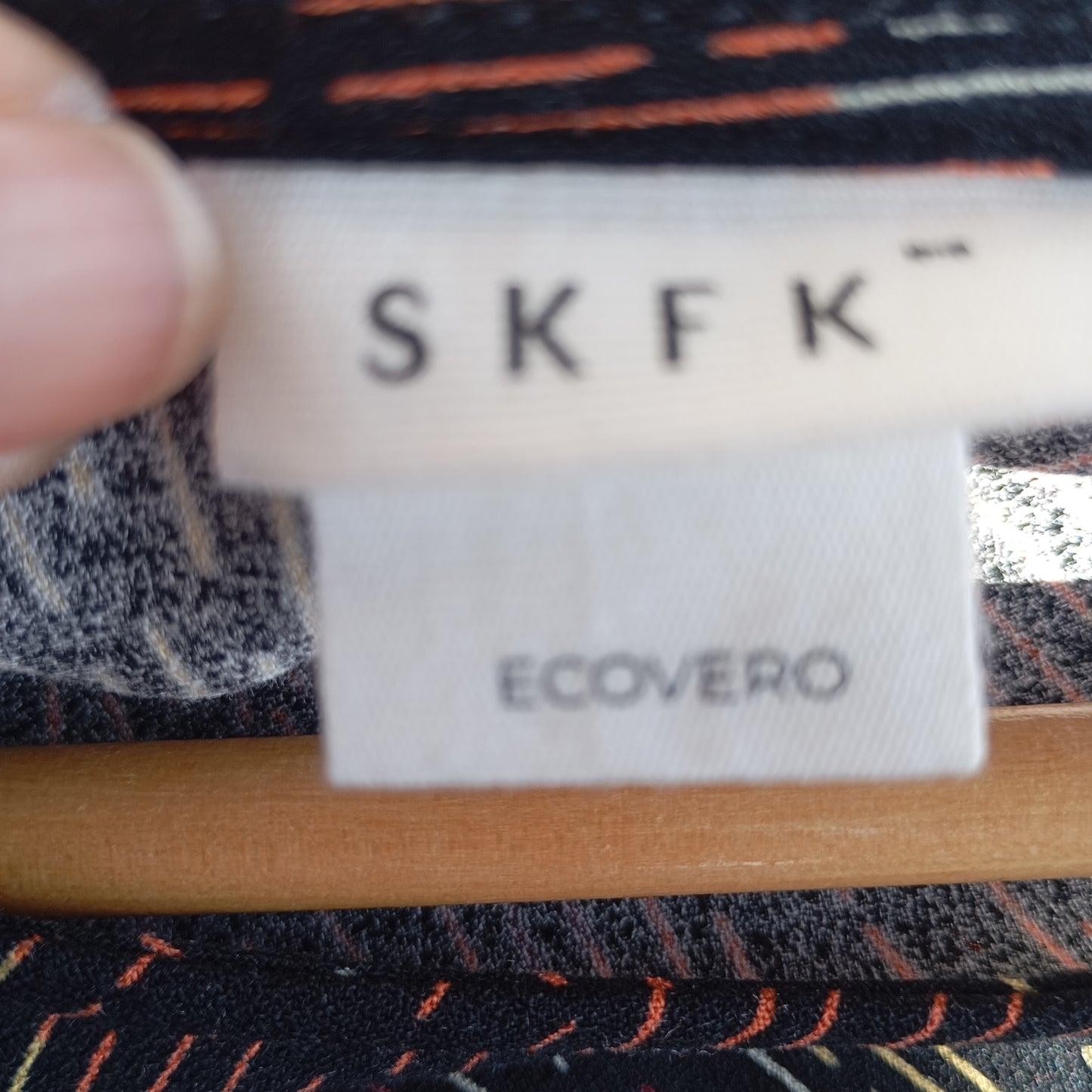 Bonito vestido manga larga, nuevo.