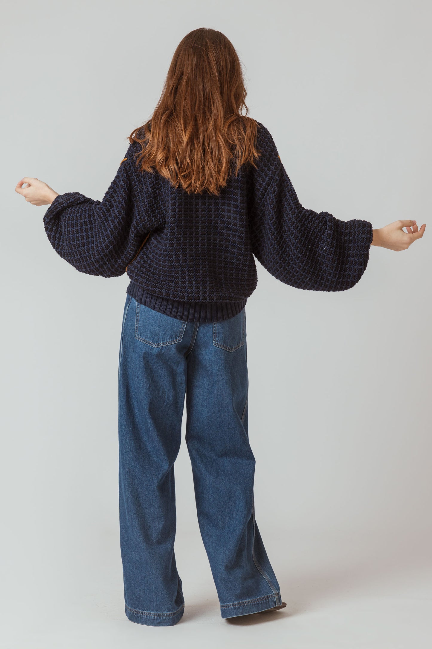 GIXUNE WOMEN SWEATER