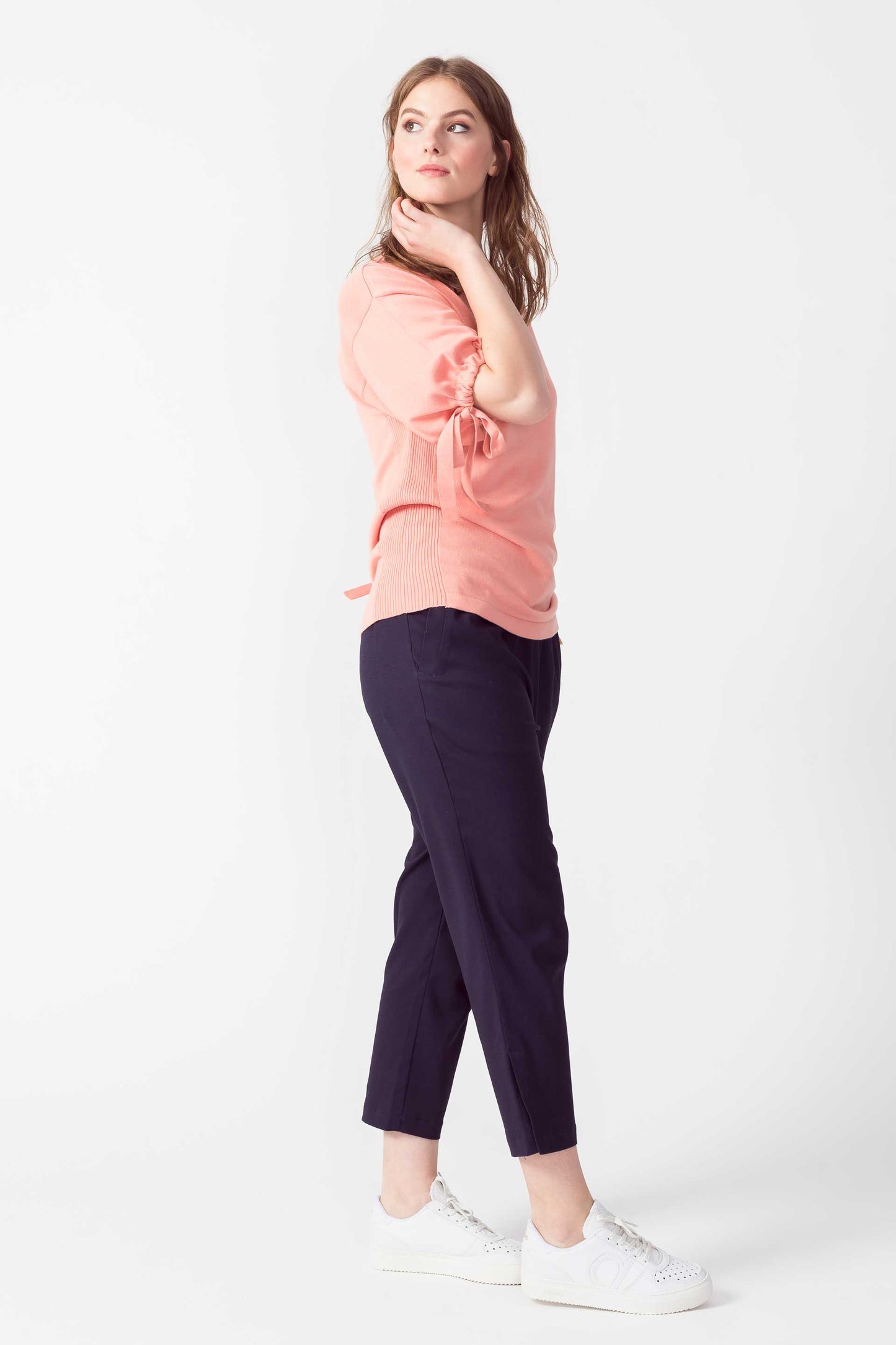 IKERNE WOMEN SWEATER