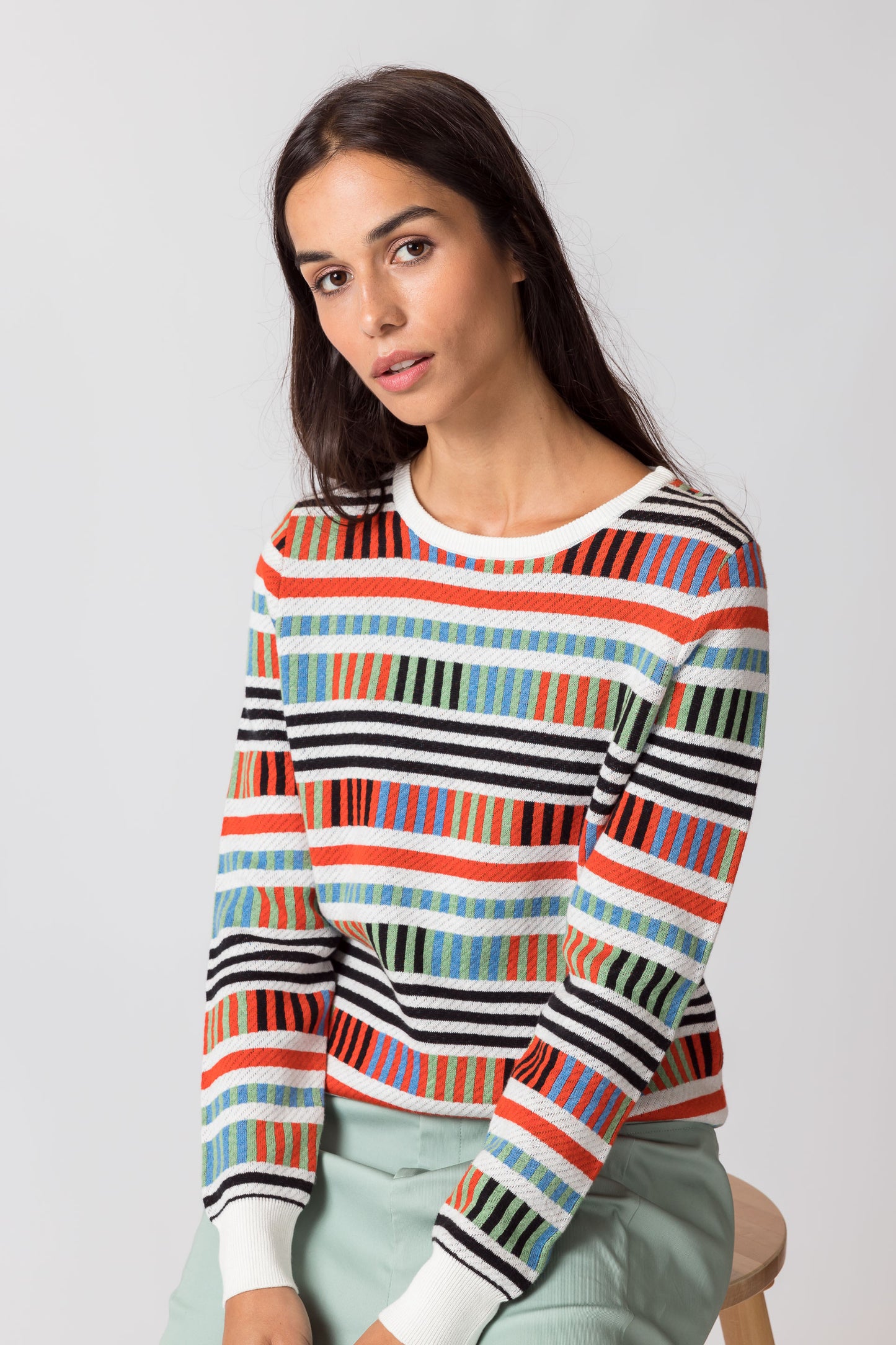 IRADI WOMEN SWEATER