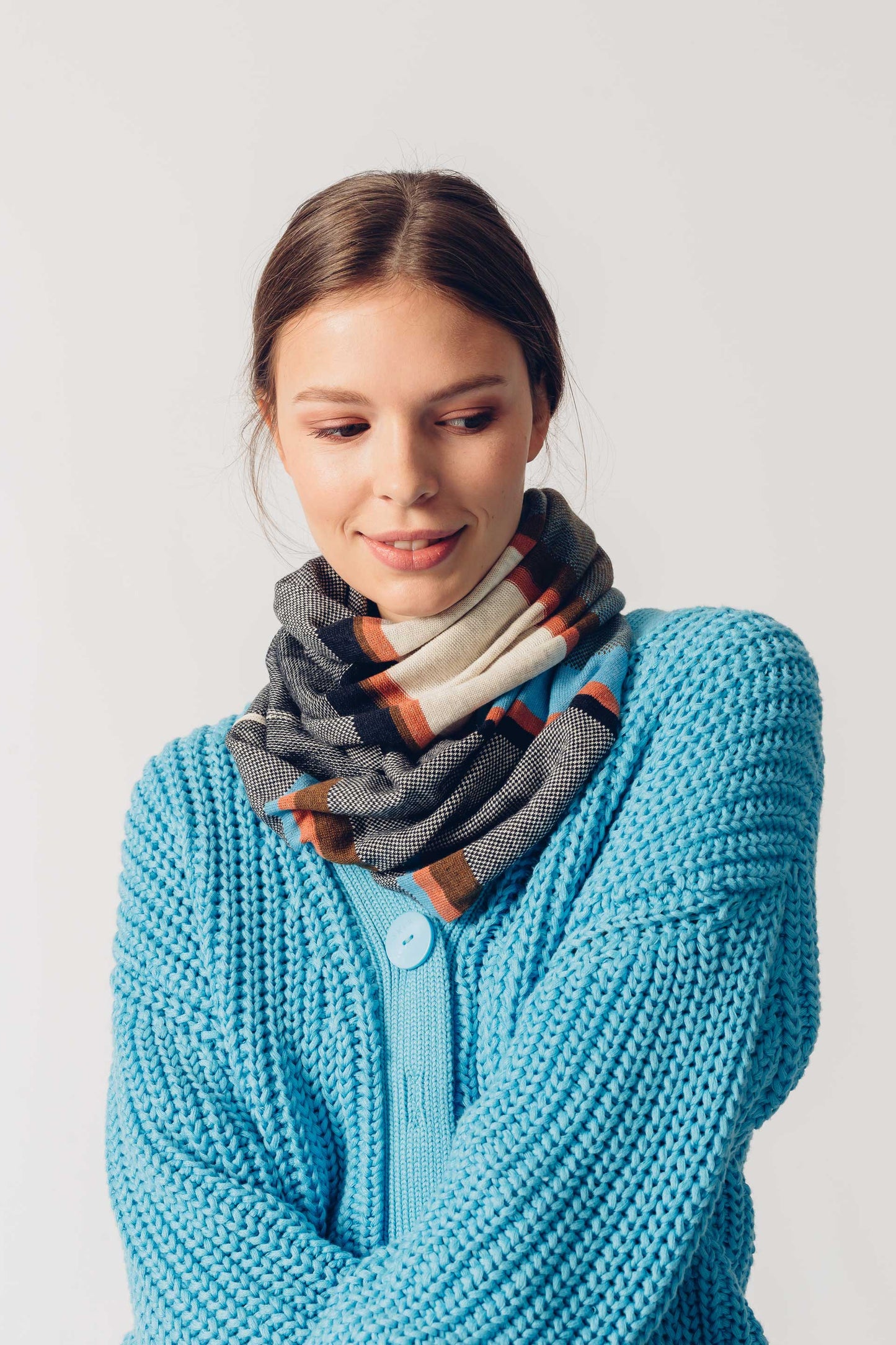 MUTRIKU WOMEN SCARF