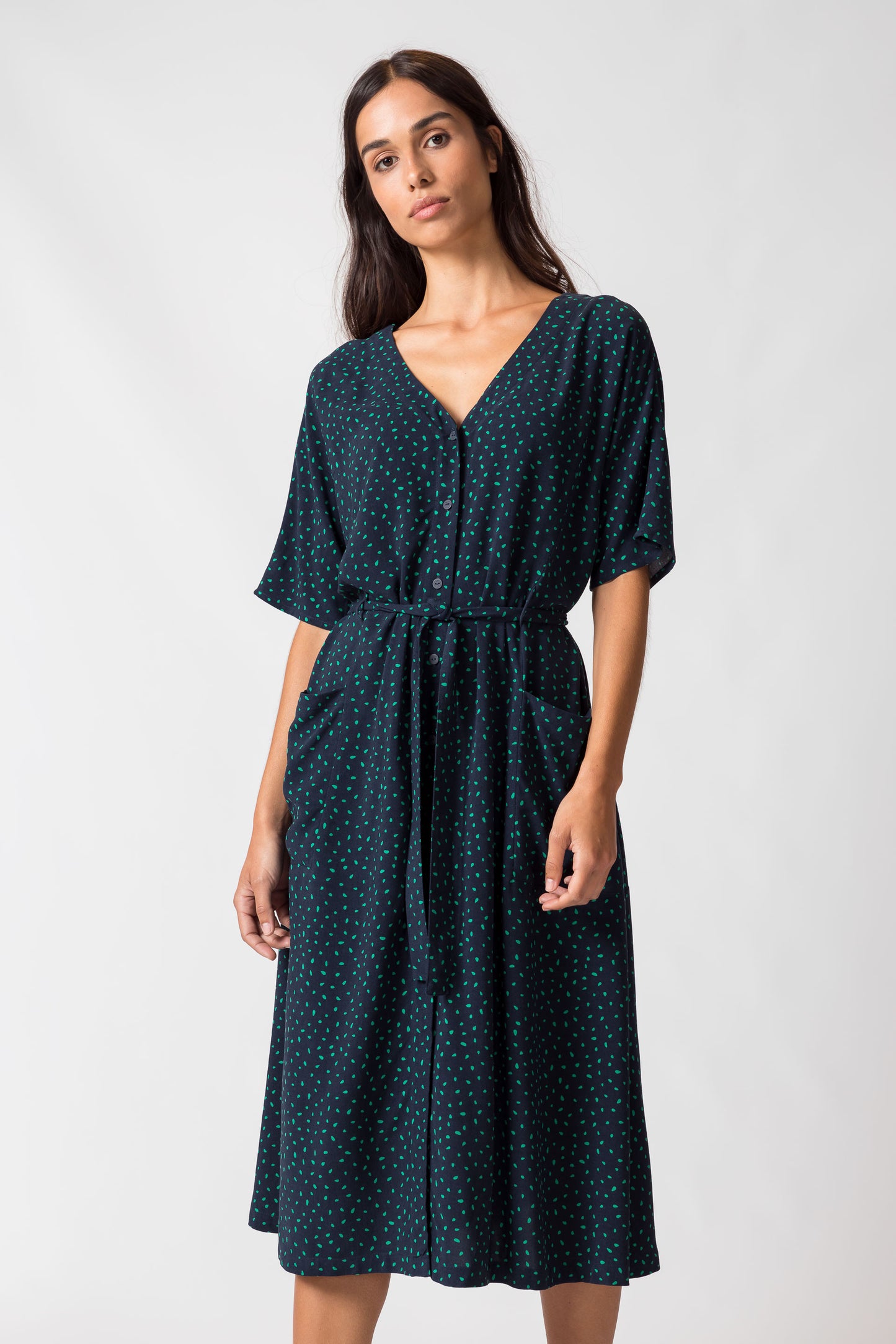 NAHIKARI WOMEN DRESS