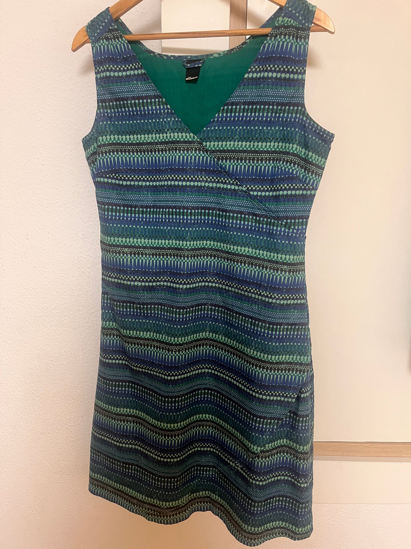 Vestido con estampado geométrico