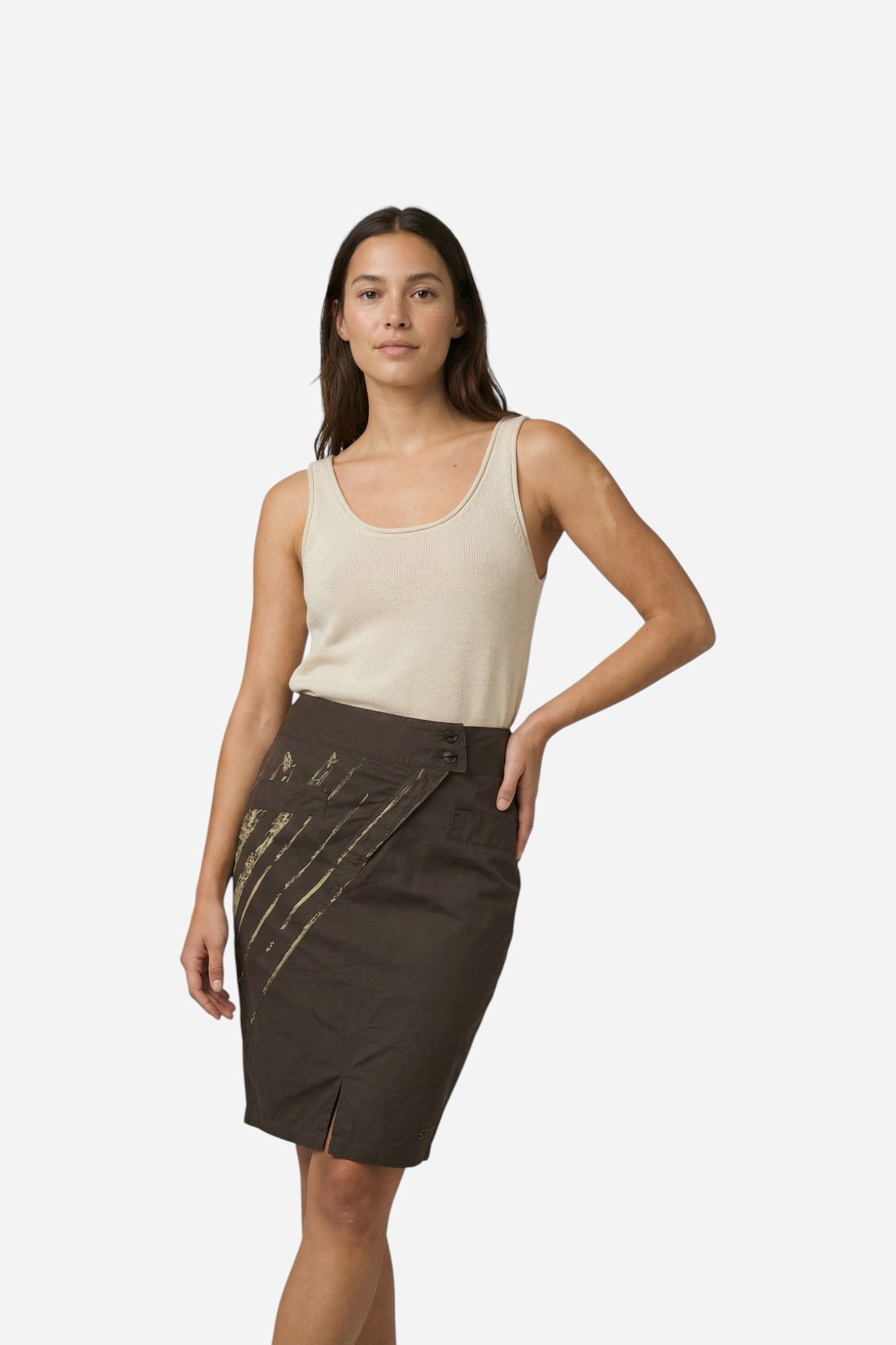 Falda con volantes en la espalda