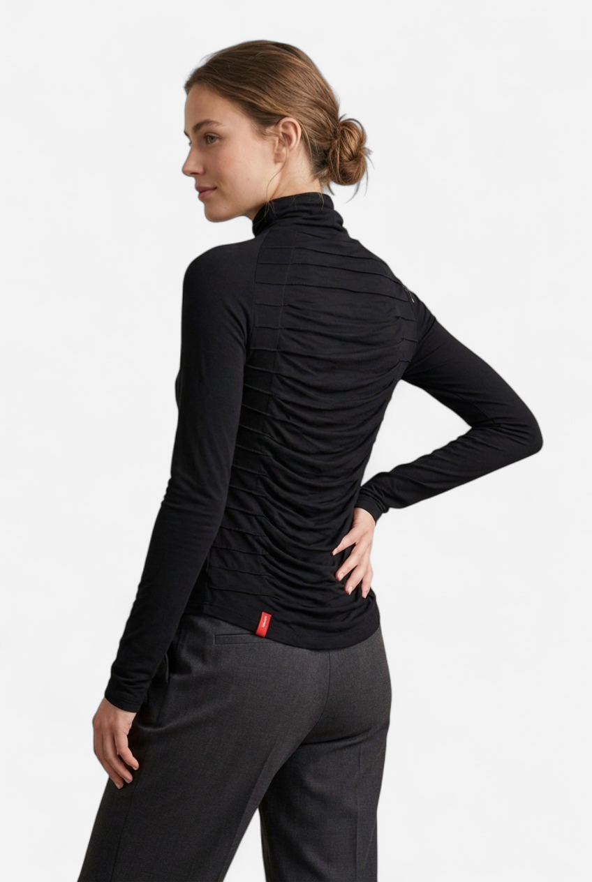 Pull à col roulé noir