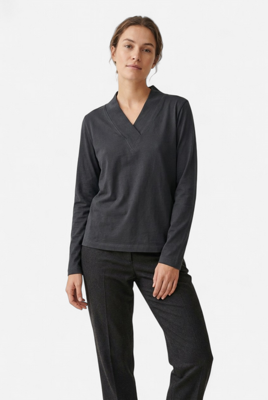 Black top IBARNE model size 44