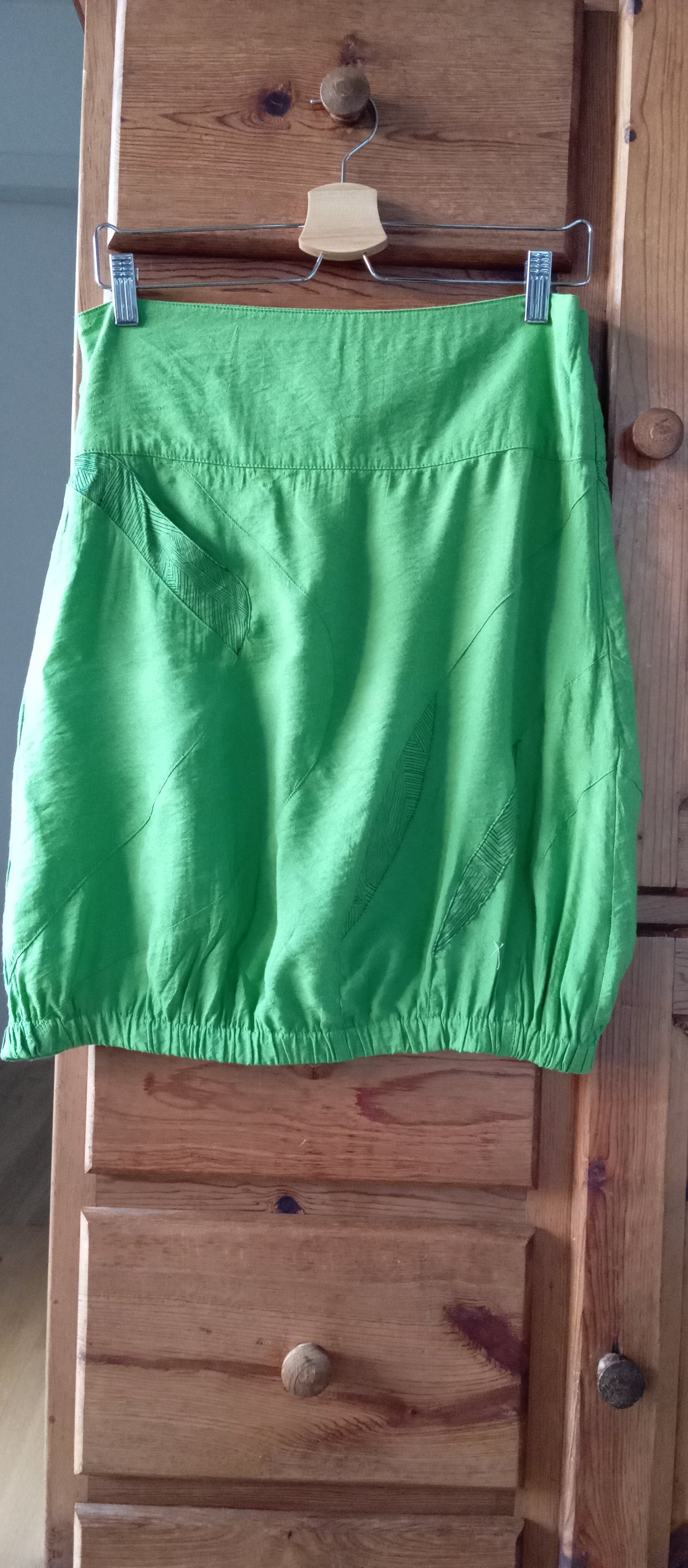 FALDA VERDE