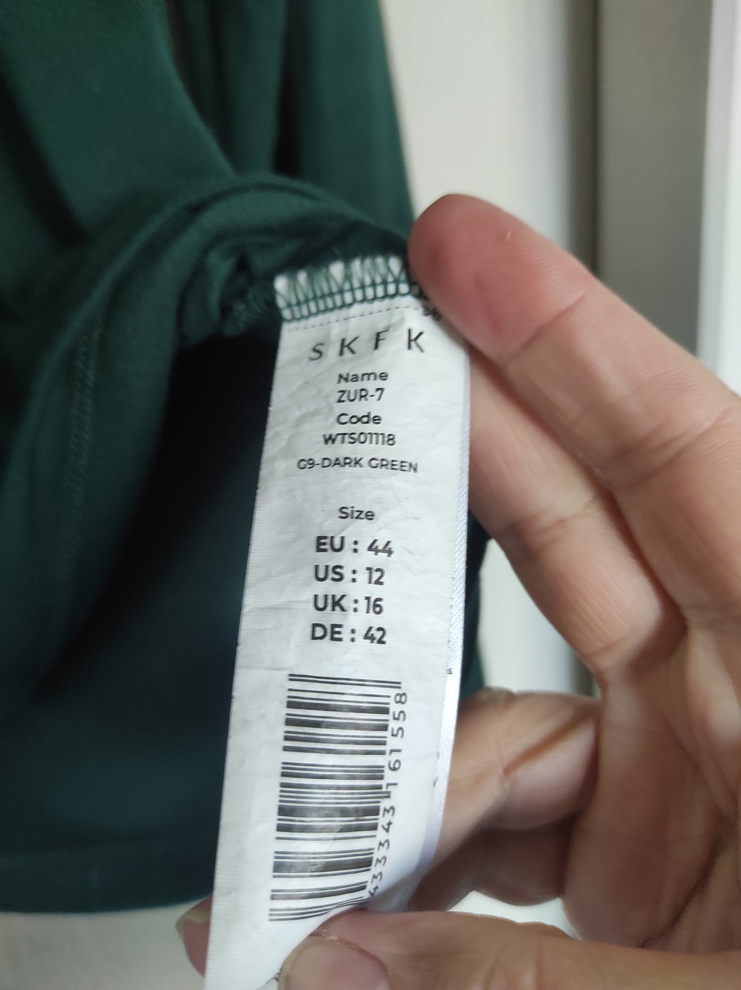 Green ZUR-7 top size 44
