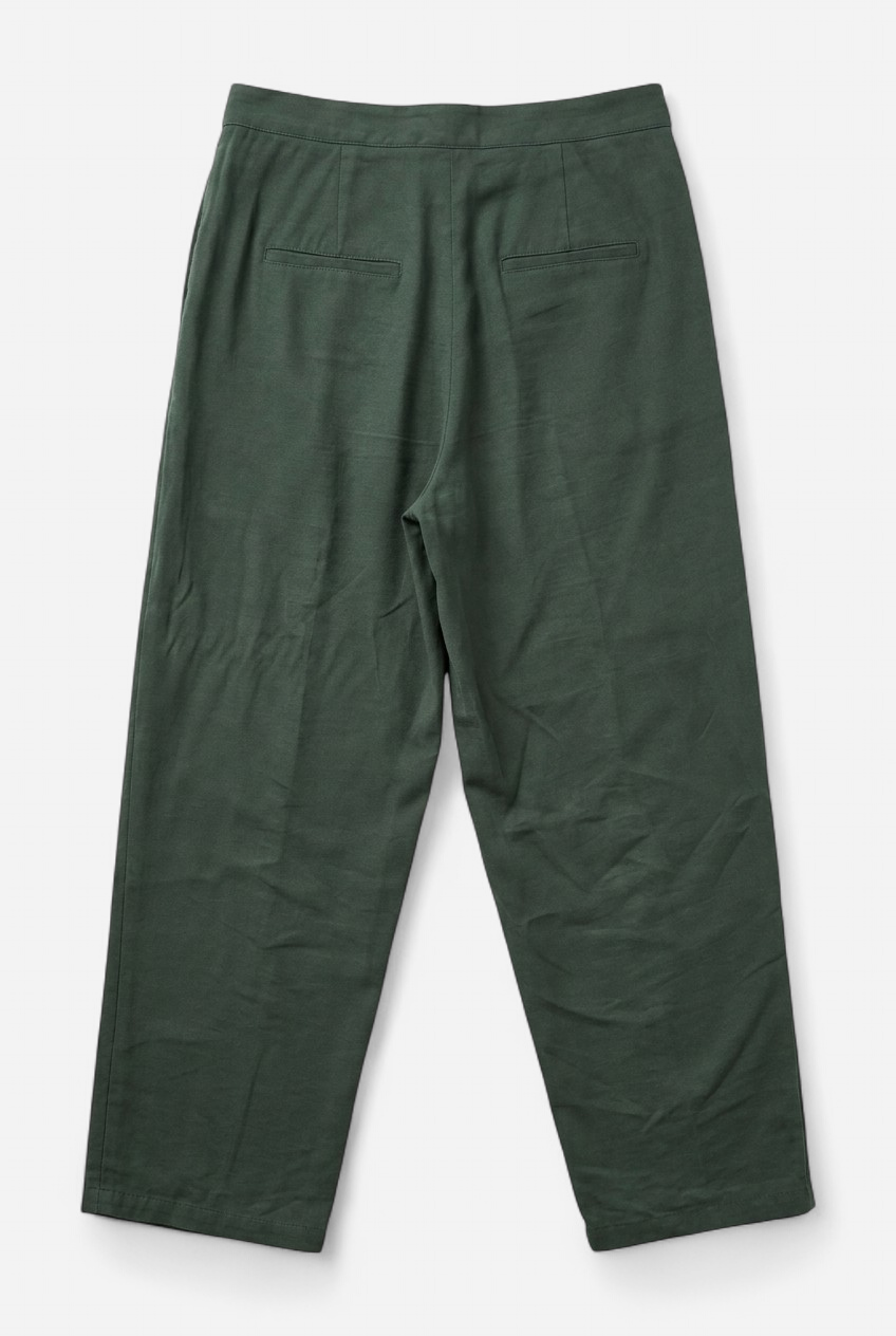 Pantalón verde botella