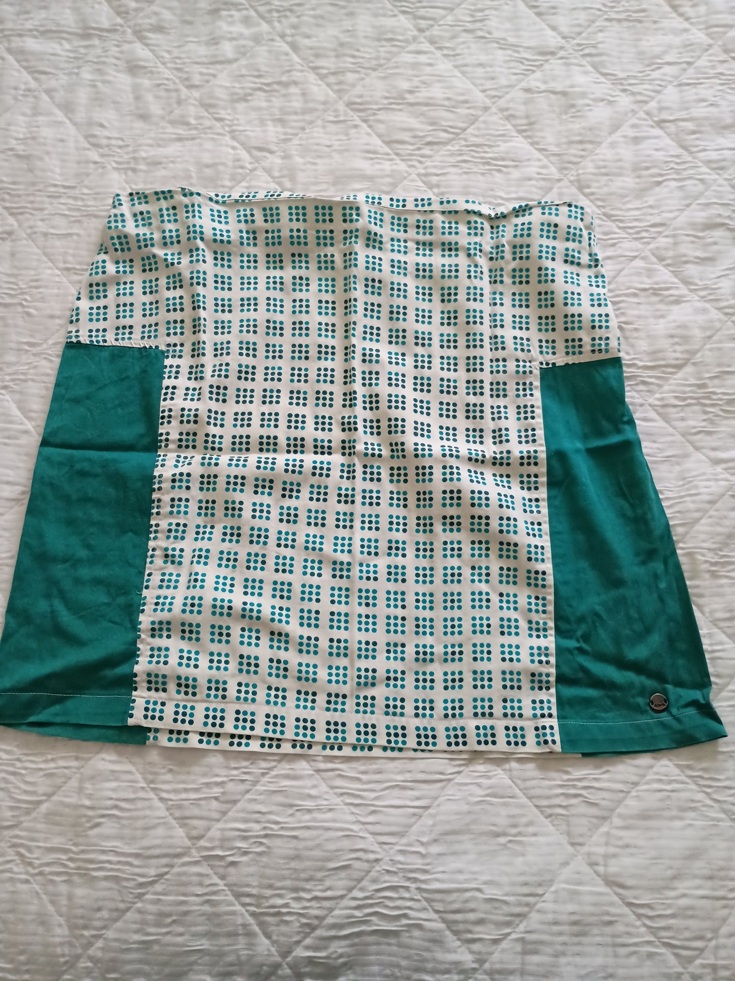 Falda de verano de corte trapezoidal