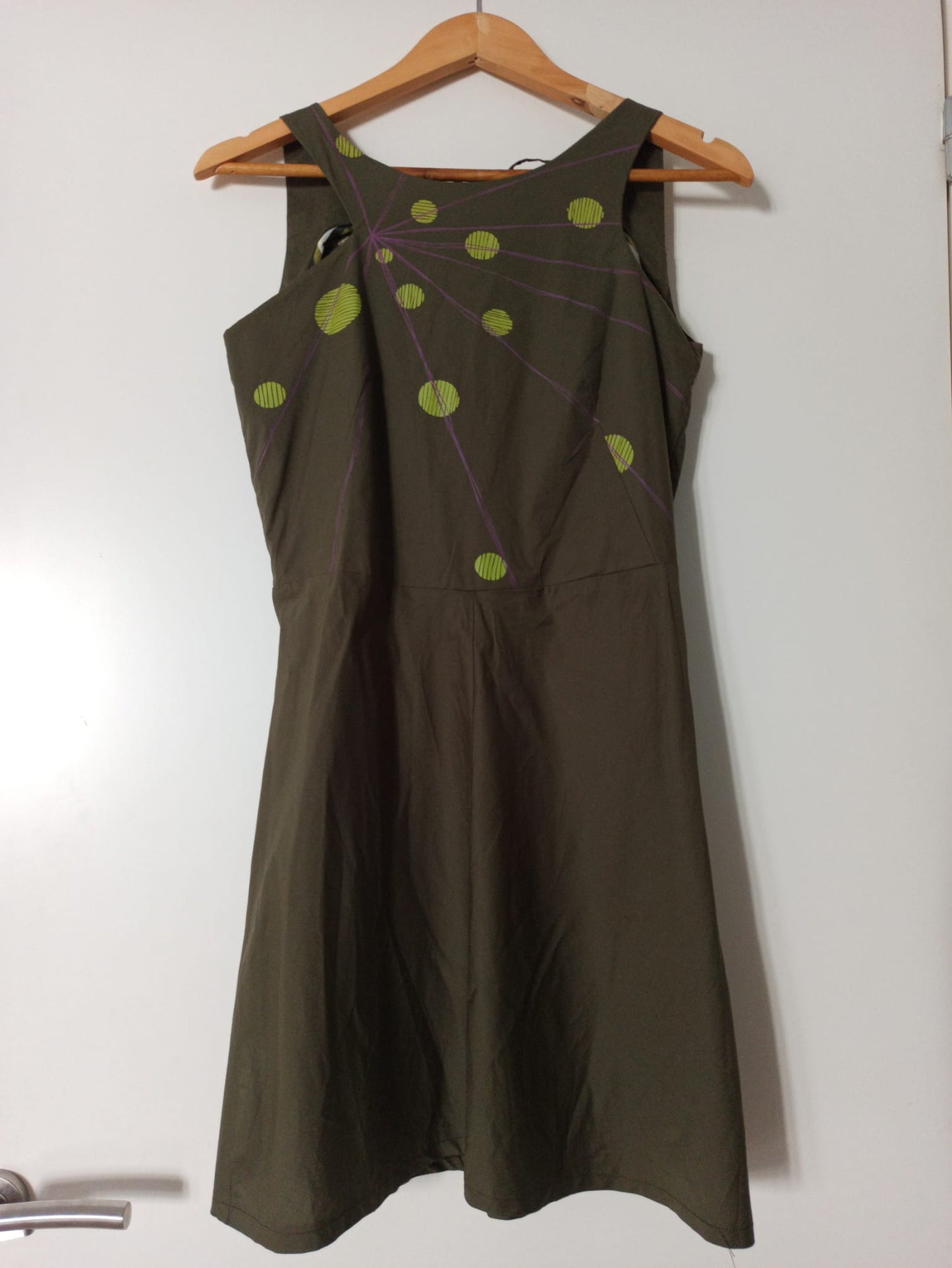 Robe Ekora