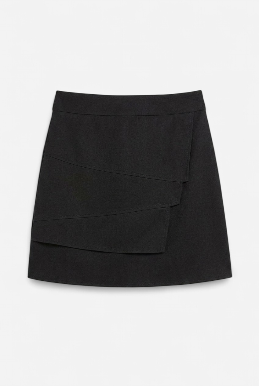 Short black skirt