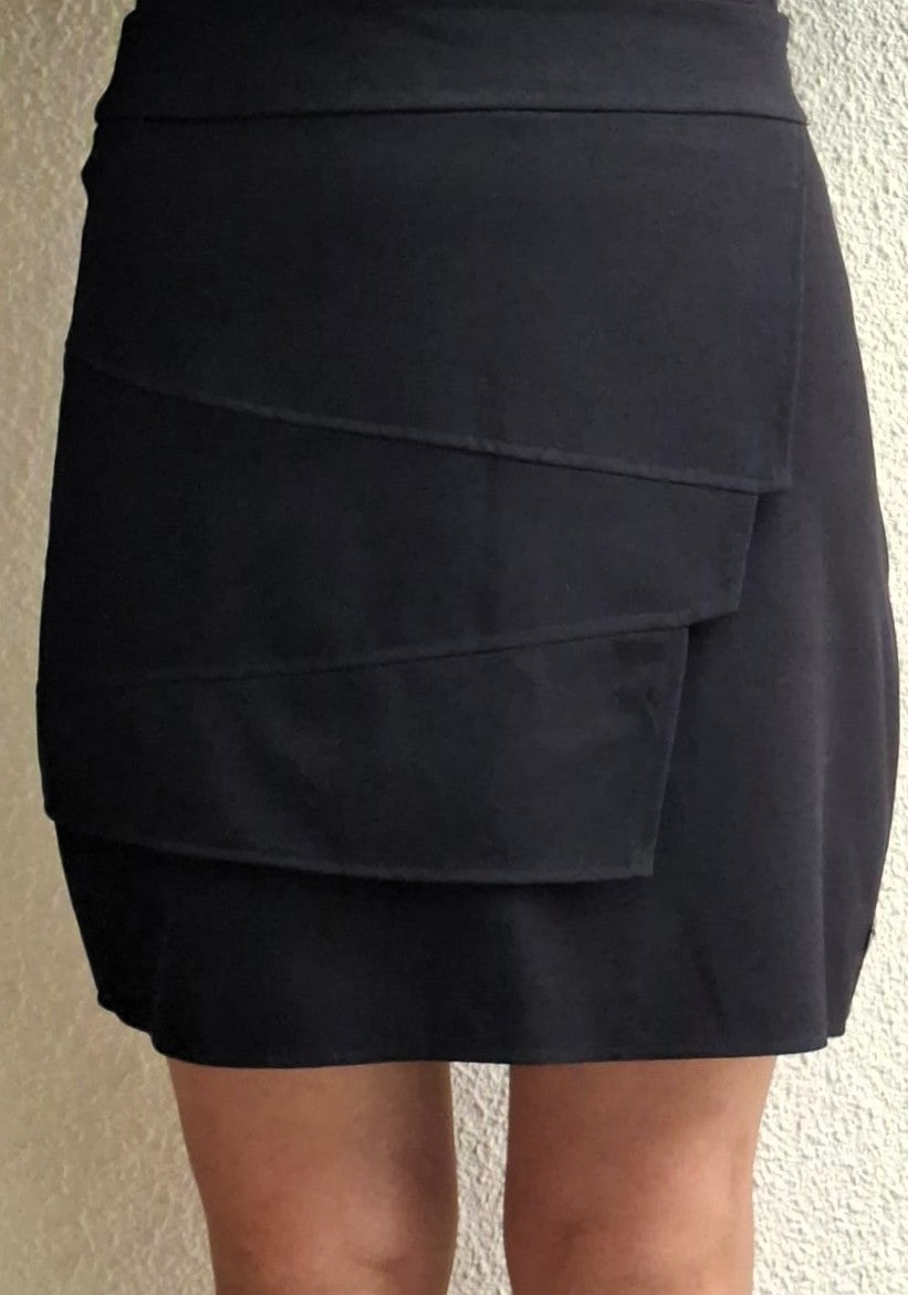 Short black skirt