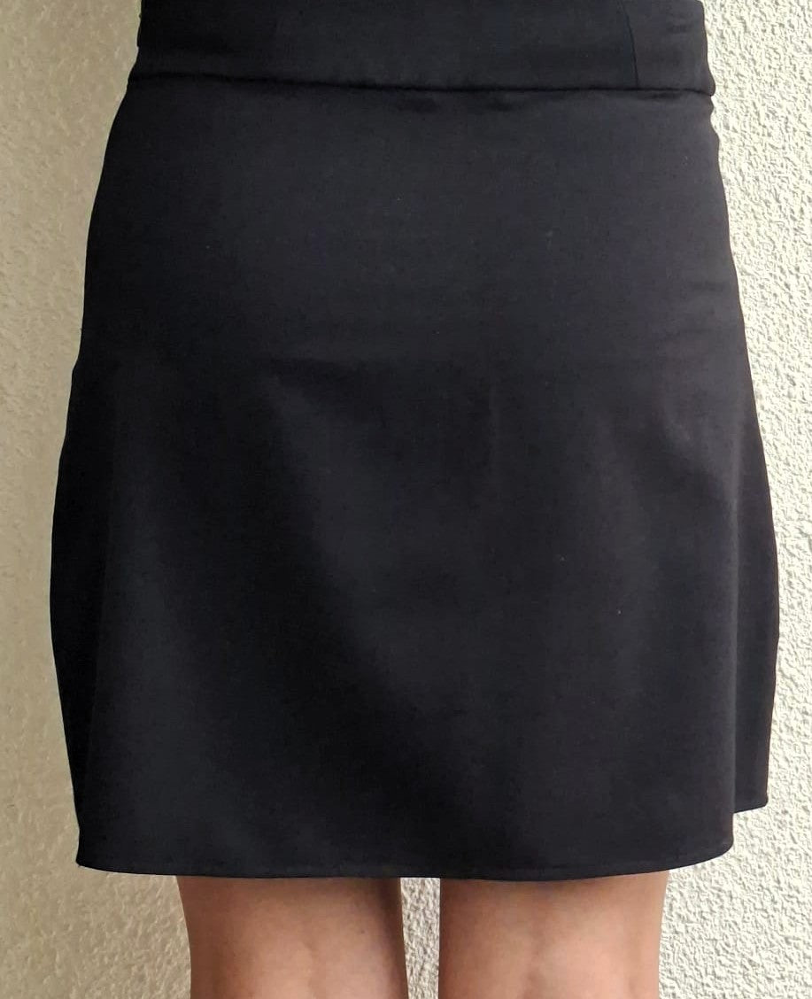 Short black skirt