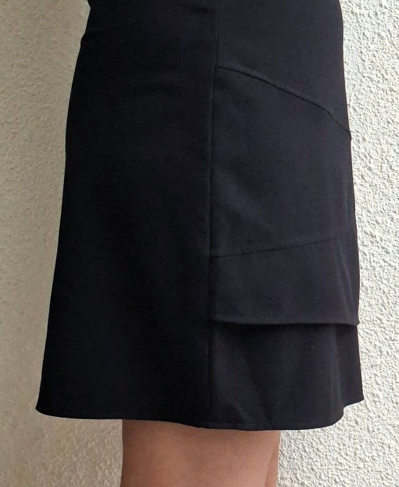 Short black skirt