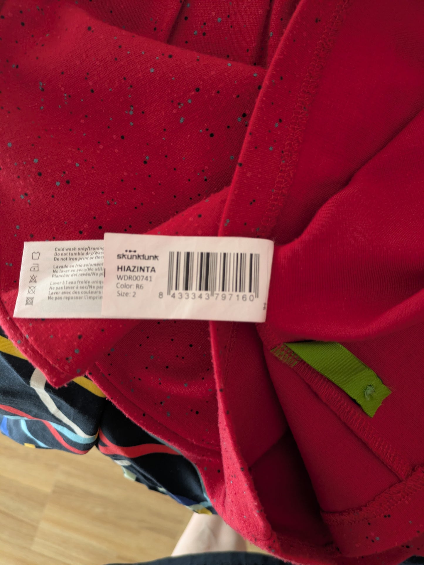 ROBE ROUGE