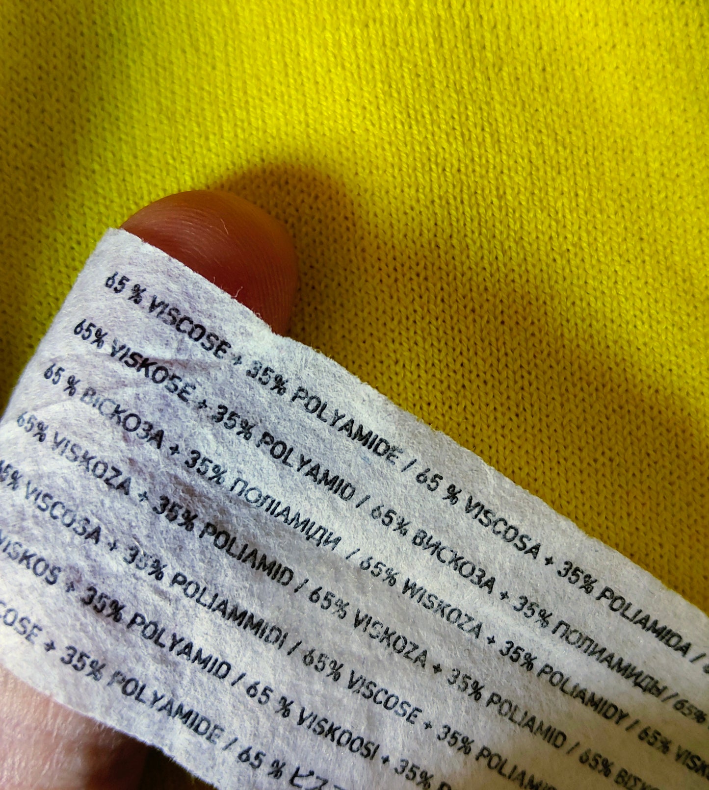 T-shirt en maille jaune