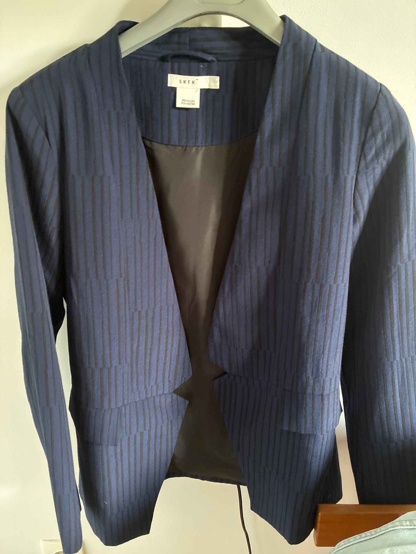 New alai jacket