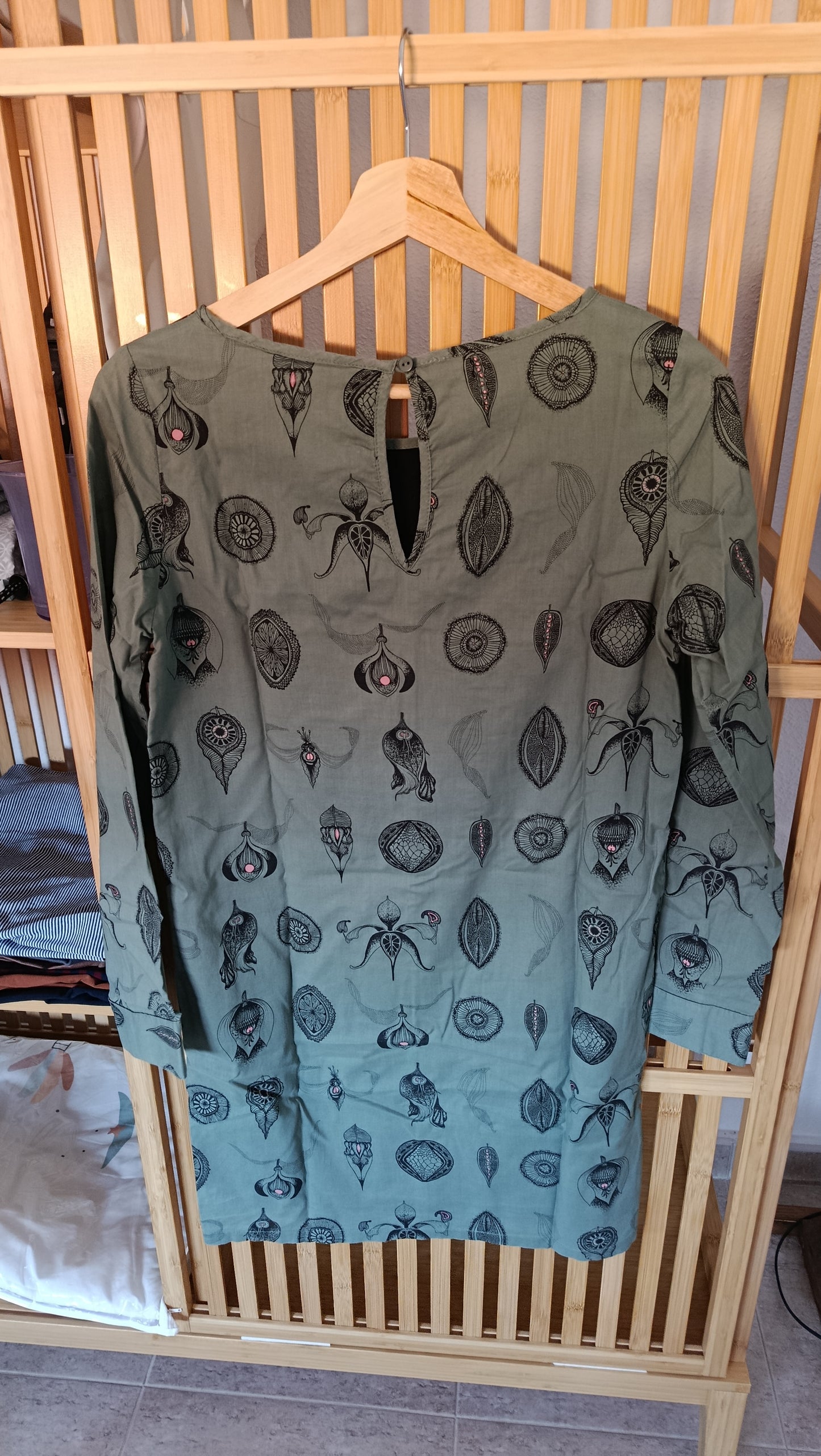 vestido recto con estampado original