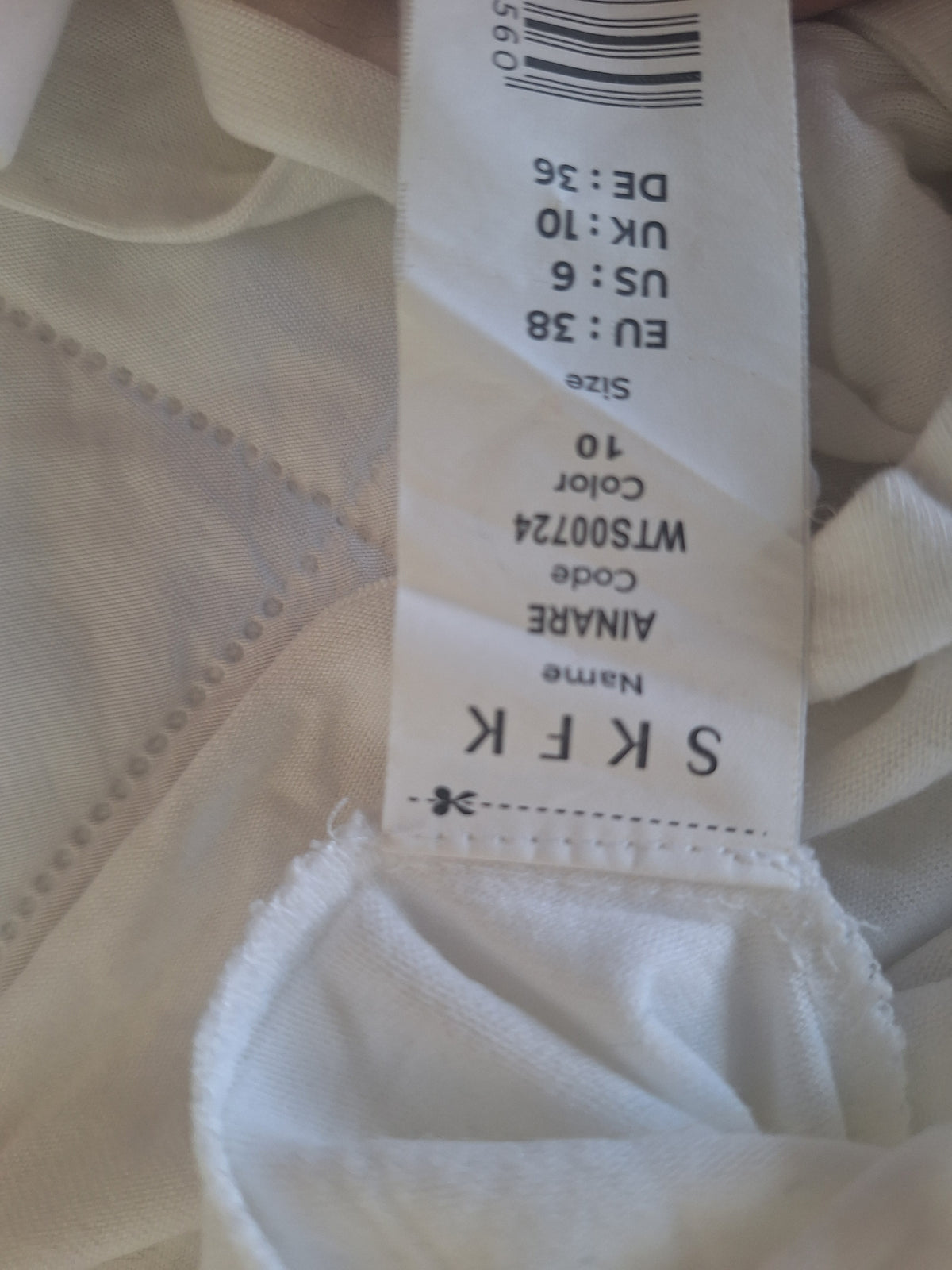 T-SHIRT AINARE