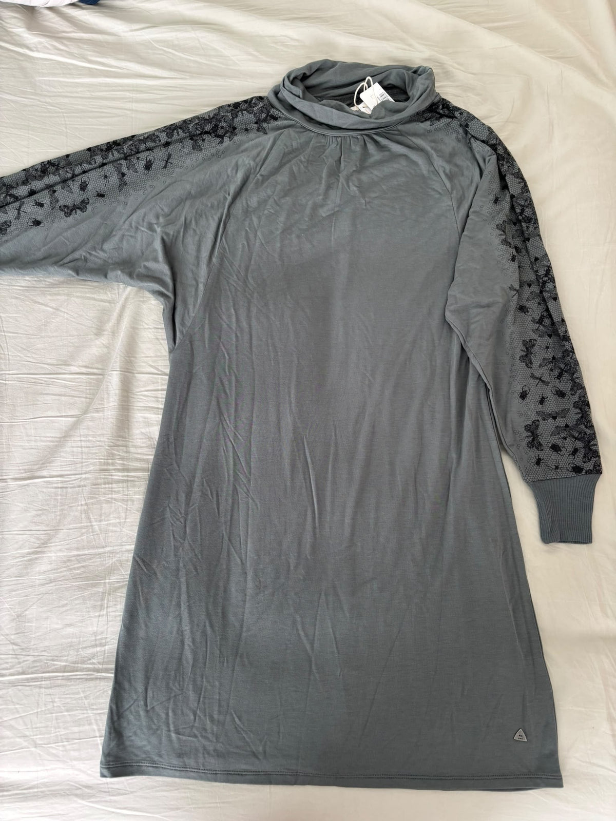 Robe à manches chauve-souris gris verdâtre
