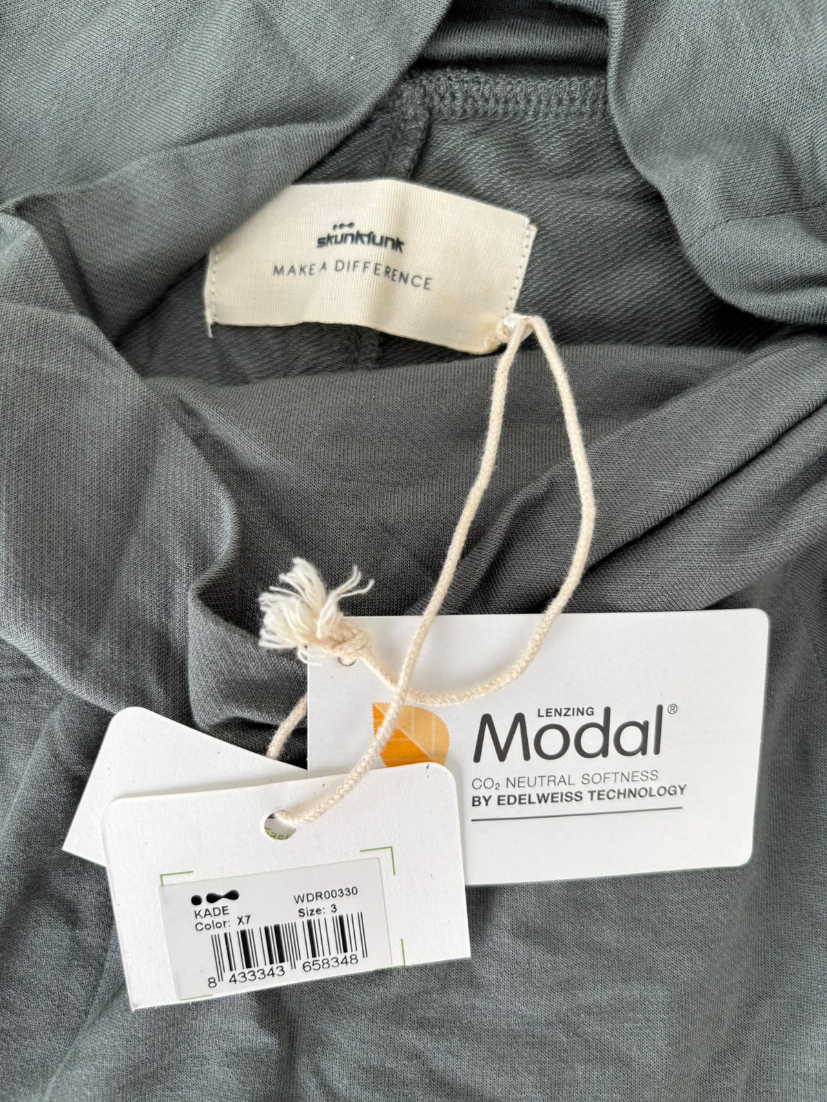 Robe à manches chauve-souris gris verdâtre