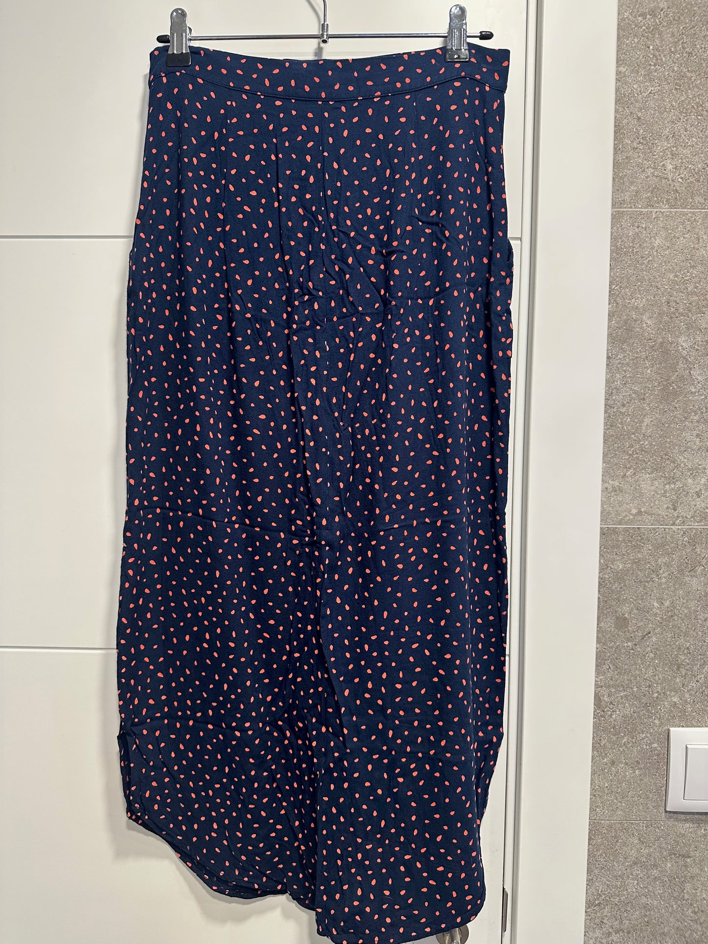 Falda midi estampada