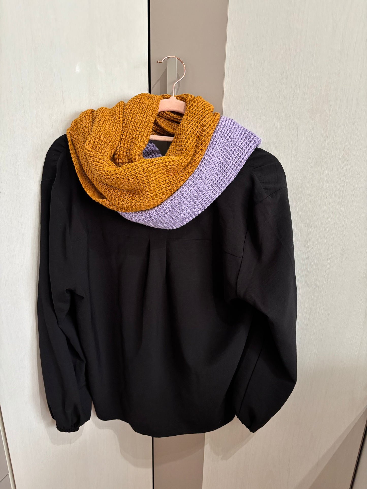 DULANTZI WOMEN'S SCARF