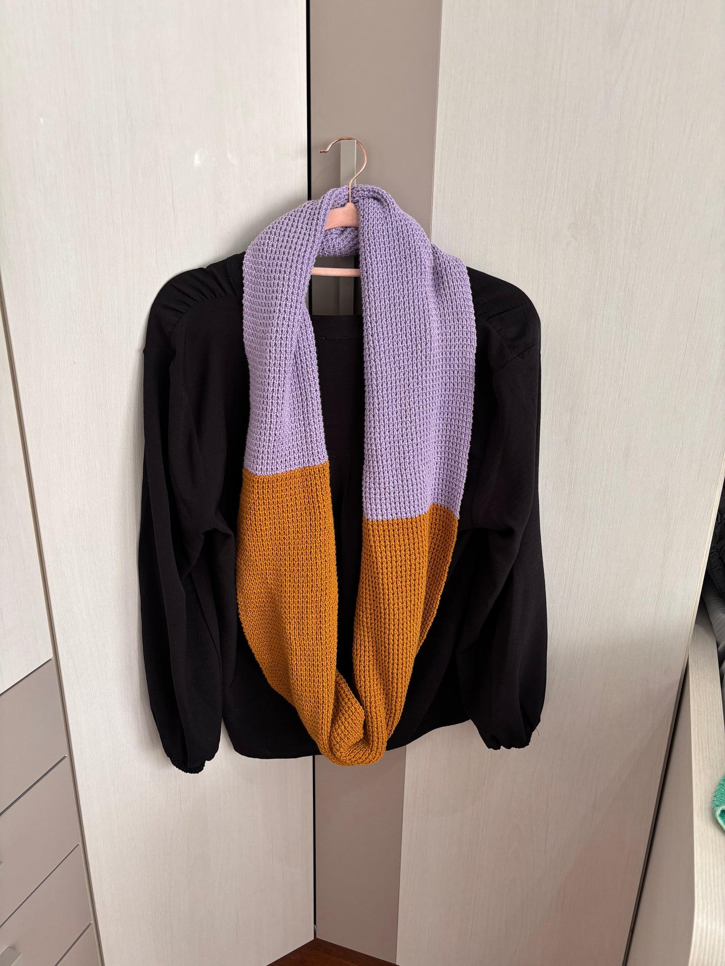 DULANTZI WOMEN'S SCARF