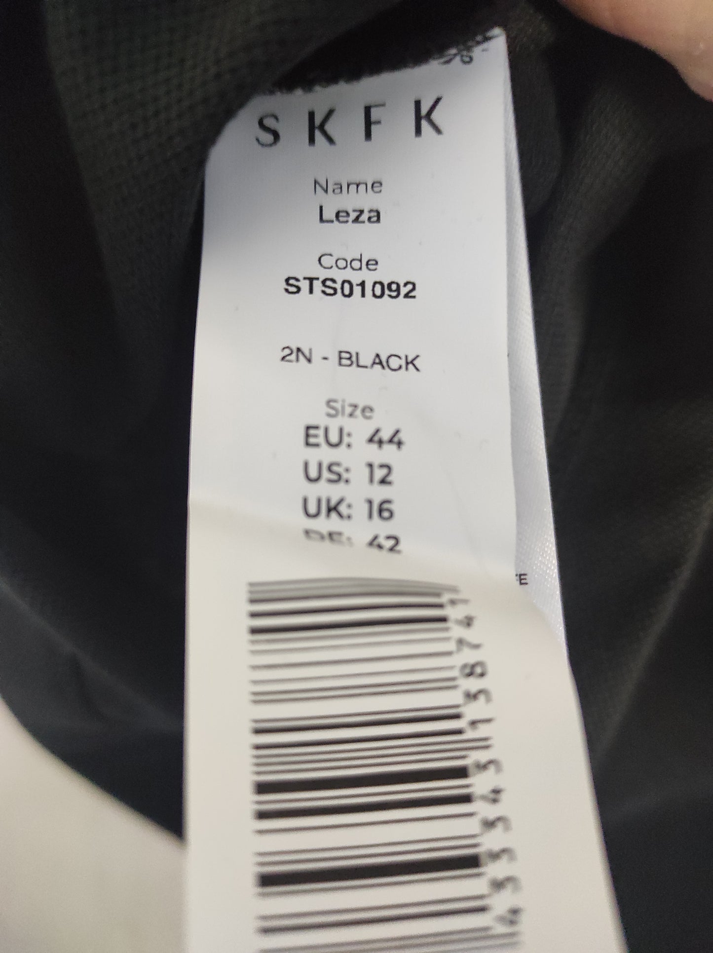 Nueva camiseta modelo LEZA