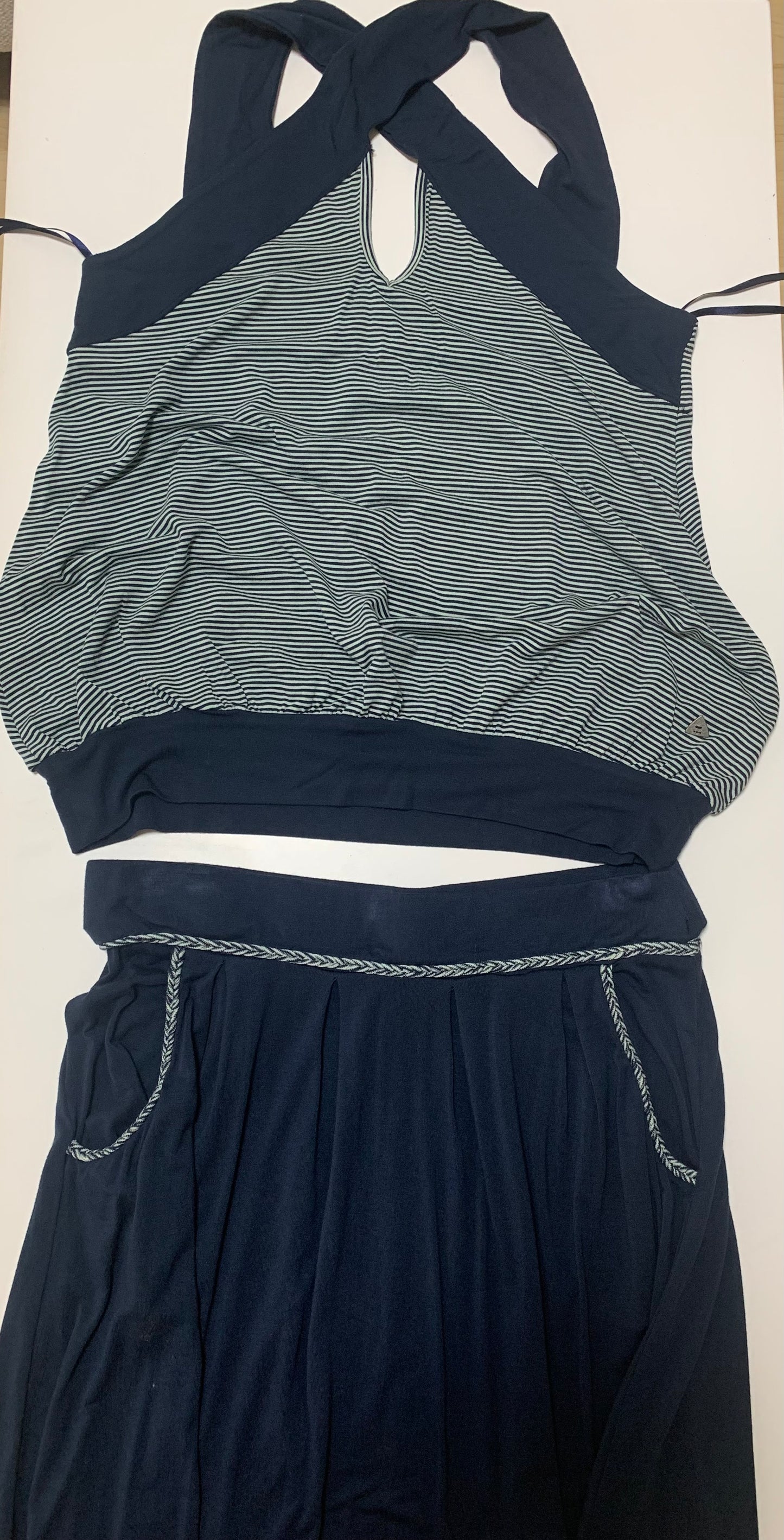 Conjunto de falda y top