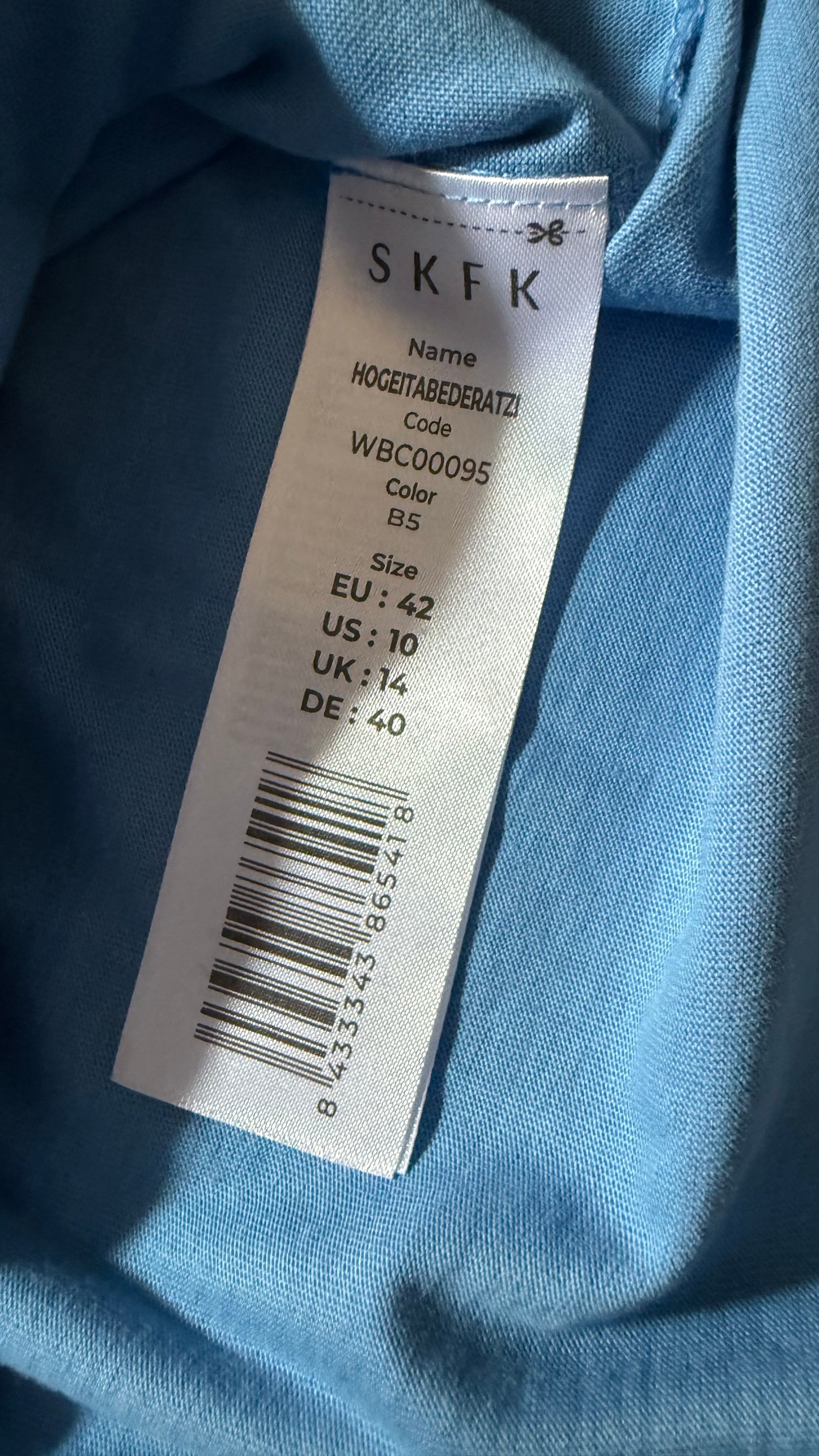 HOGEITA BEDERATZI MUJERES ESENCIALES