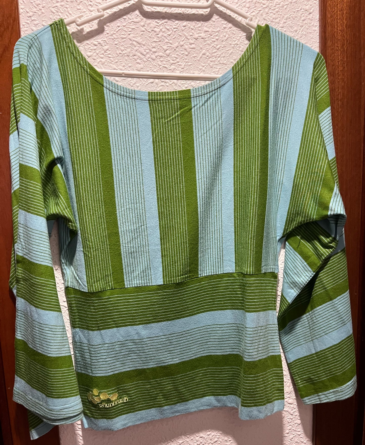 Short-sleeved T-shirt