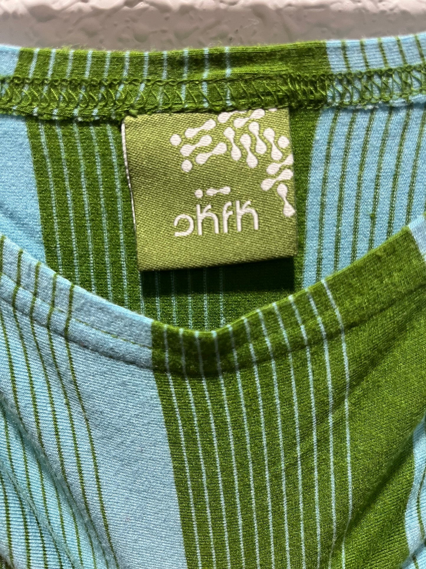 Short-sleeved T-shirt