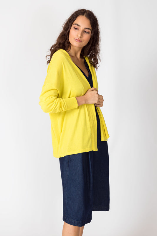 PULL FEMME ARA