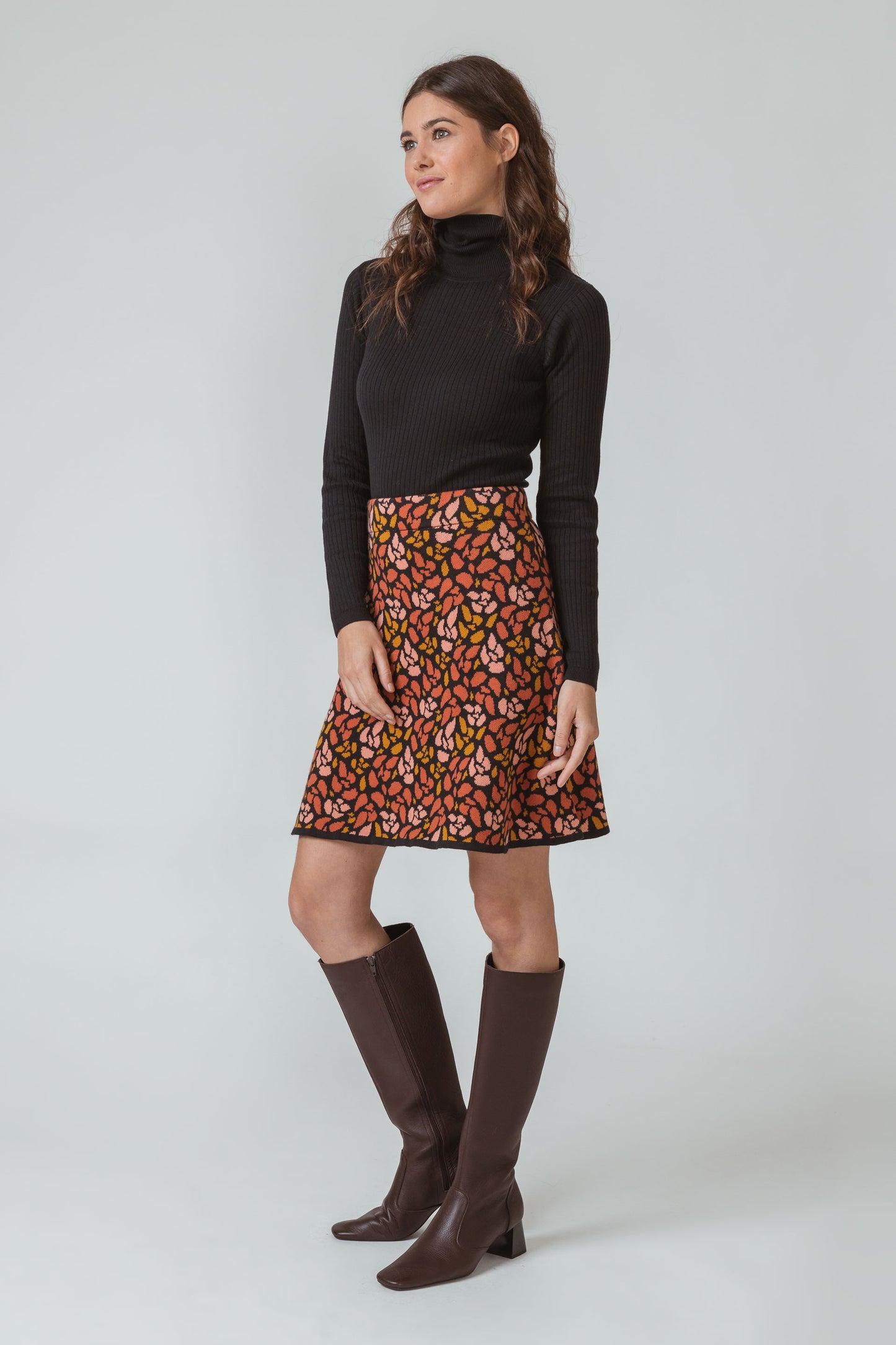 ARANE SHORT WOMEN SKIRT