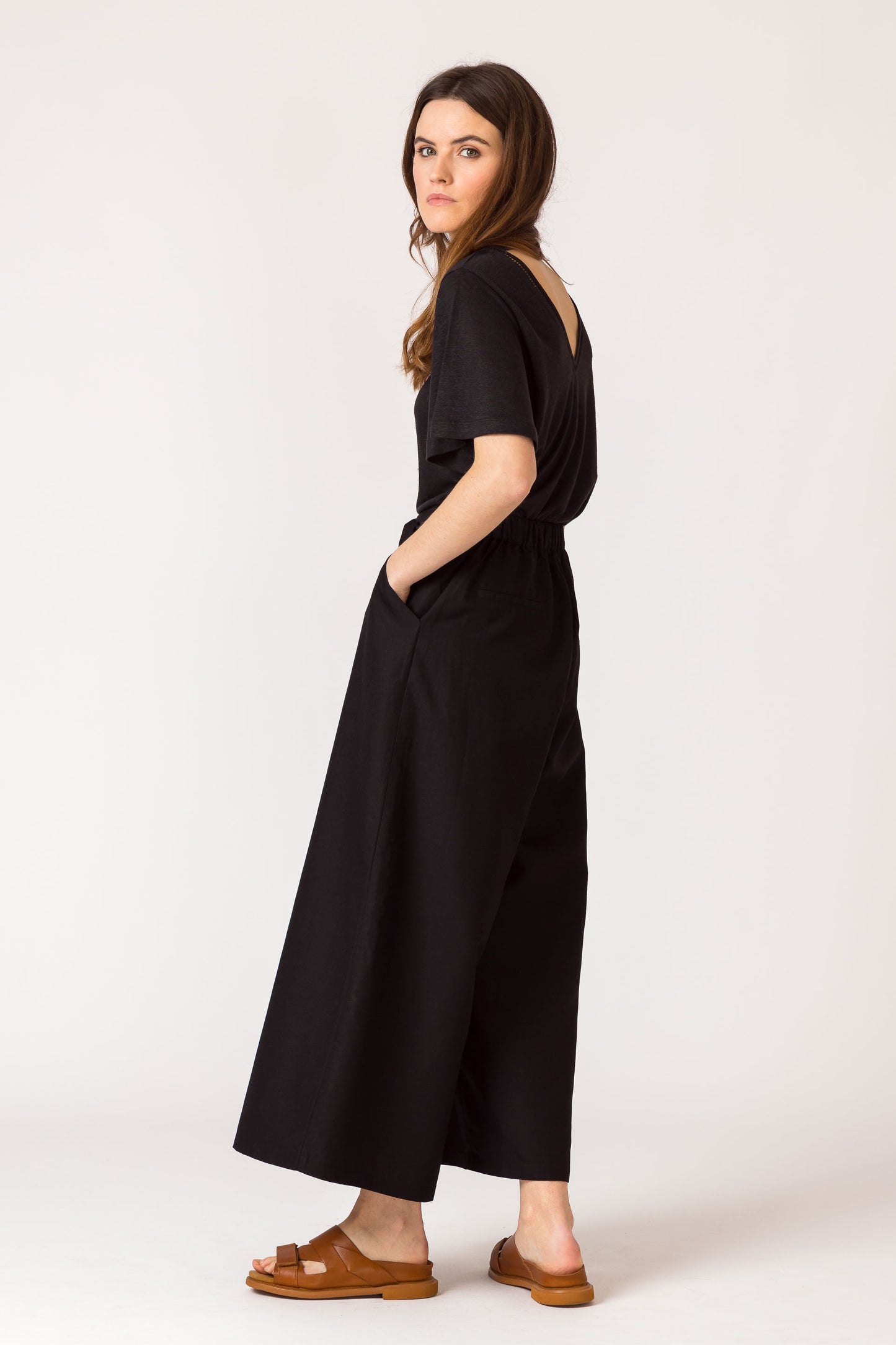 DONA WOMEN TROUSER
