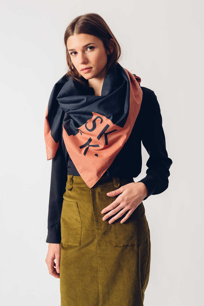 GAMBOA WOMEN SCARF