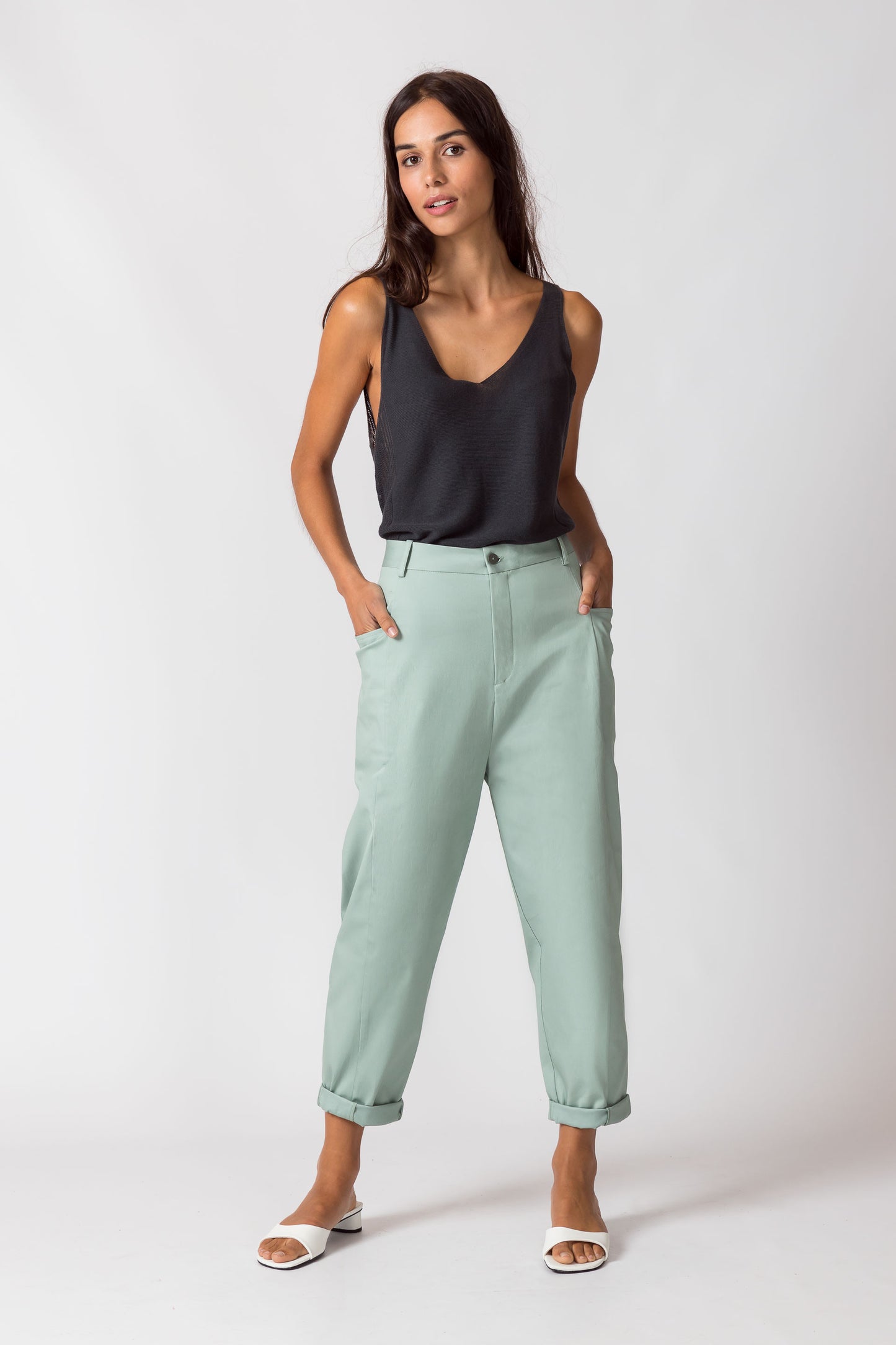 GUDANE WOMEN TROUSER