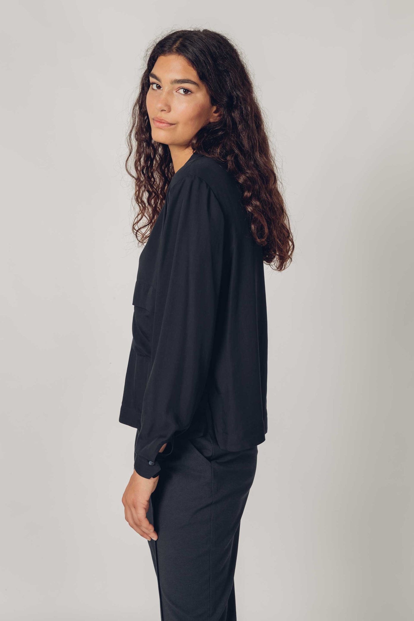 HIART WOMEN SHIRT