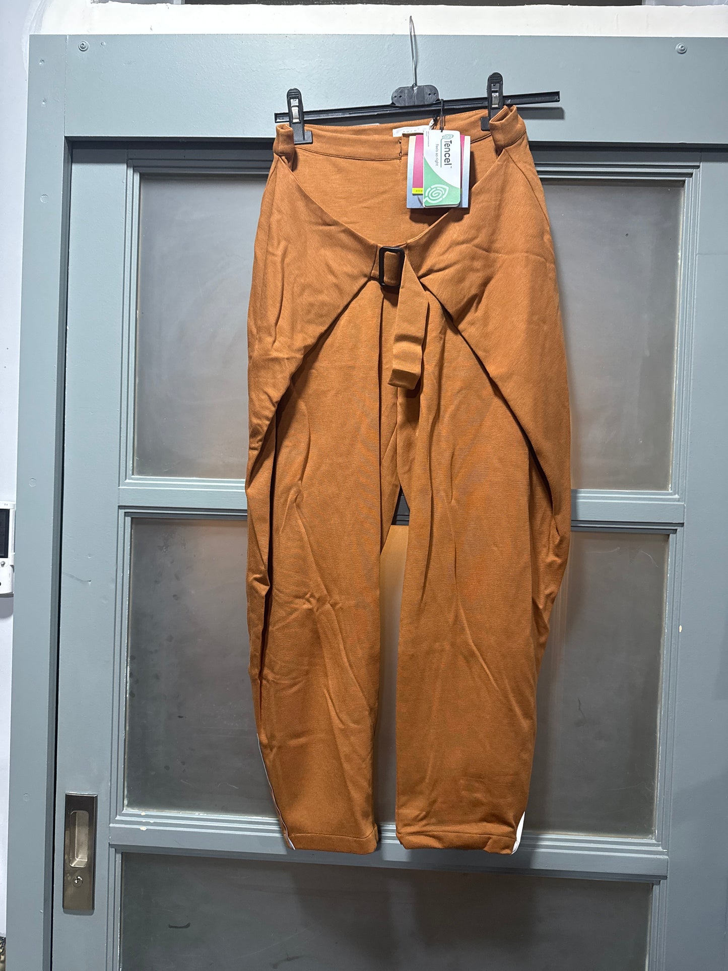 PANTALONES DE MUJER IGARKIA