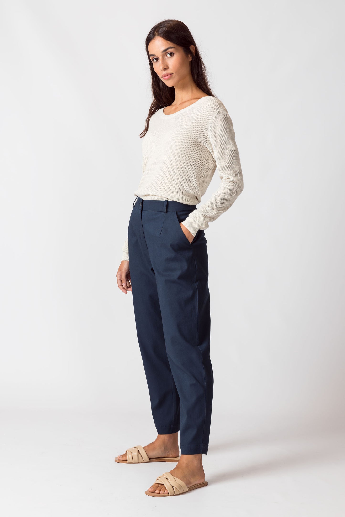KASILDA WOMEN TROUSER
