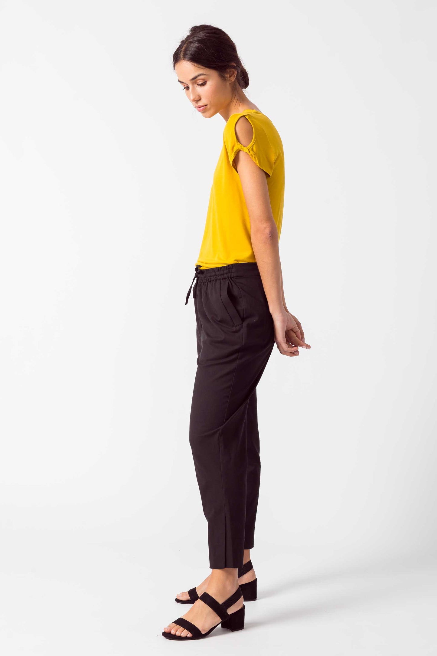 KIMA WOMEN TROUSERS